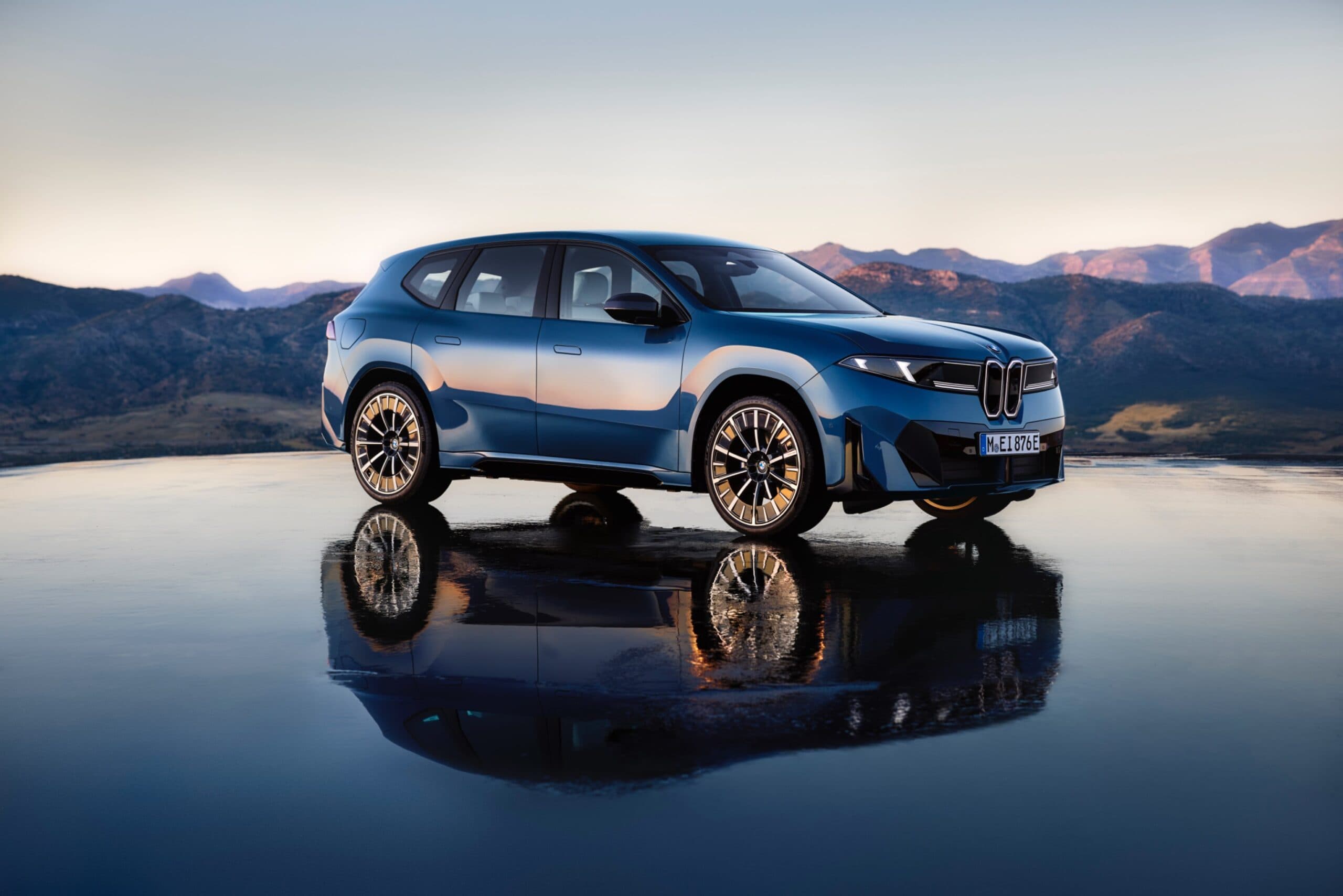 2560x1708 BMW Launches iX3 as First Neue Klasse Production SUV