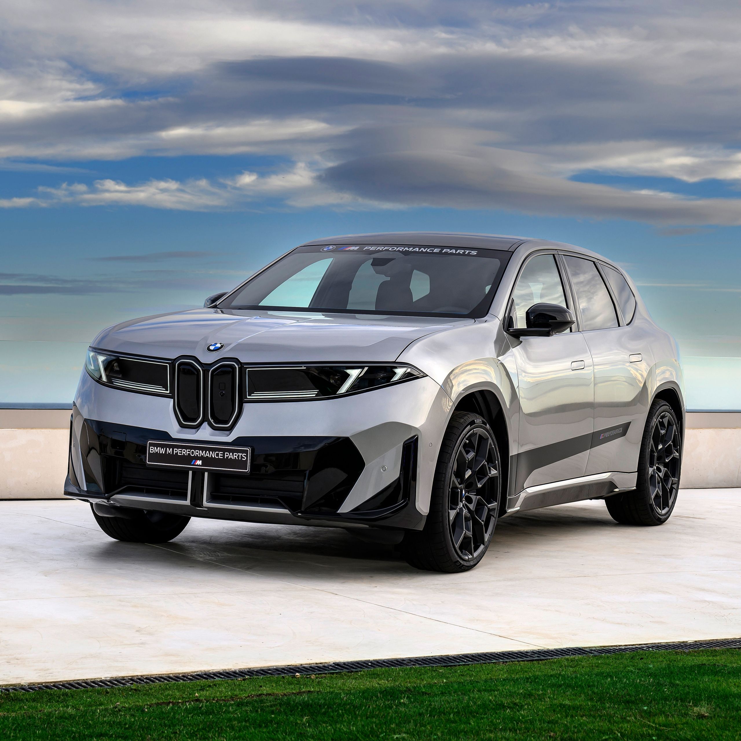 2560x2560 BMW iX3 50 xDrive M Performance Parts Wallpaper 4K, 5K, 8K