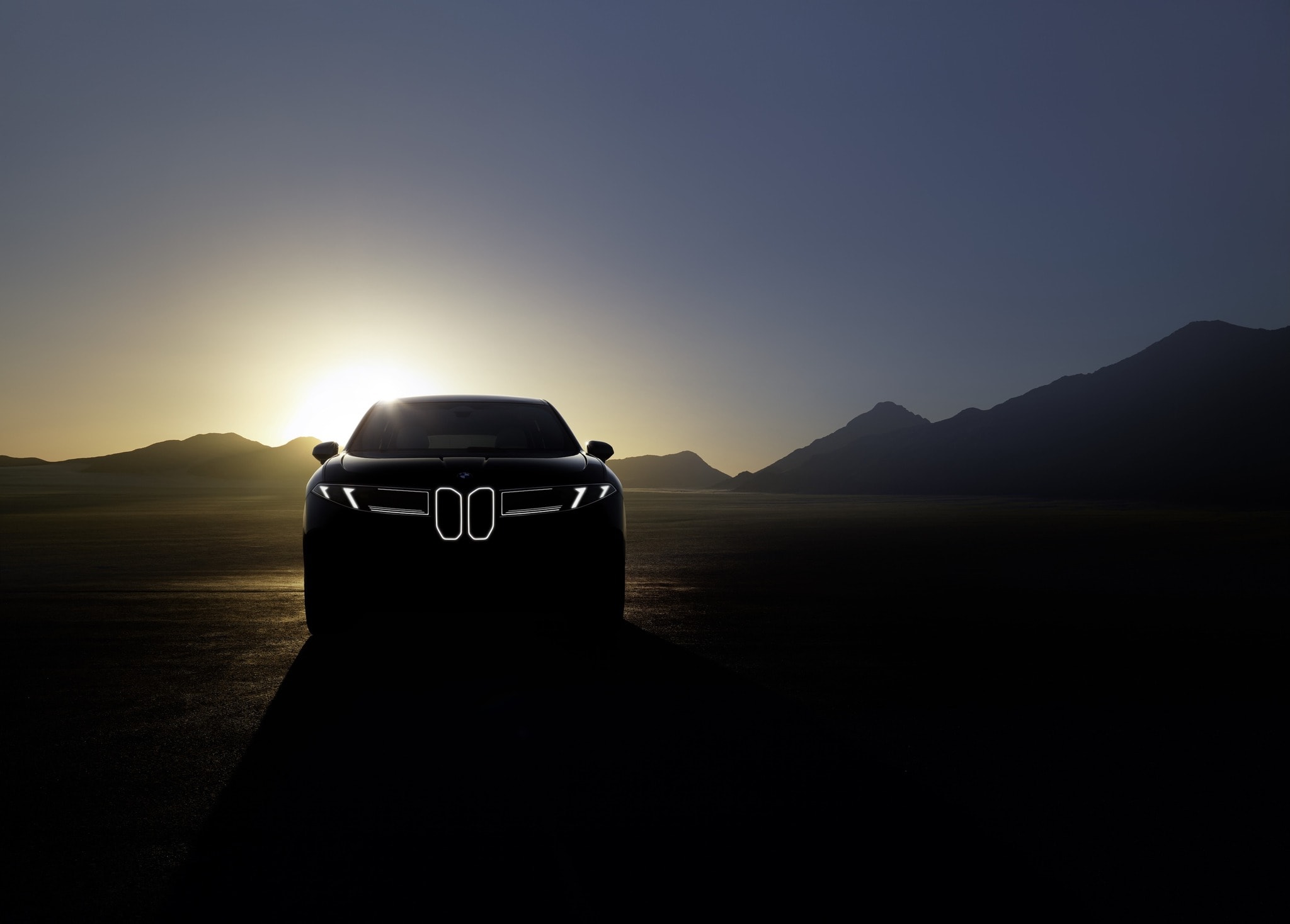 2048x1468 BMW iX3 Shadowy Teaser Picture Reveals Bold Front Signature Lighting