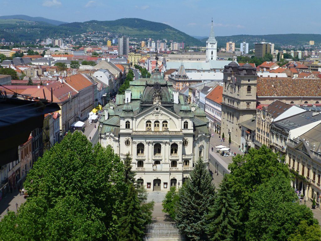 1024x768 State Theater, Kosice, Slovakia