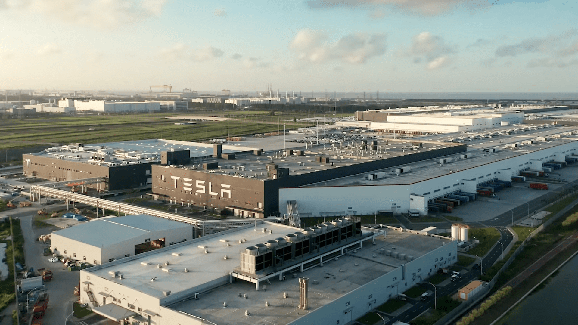 1920x1080 Tesla aims 40GWh annual output from new Shanghai Megapack factory