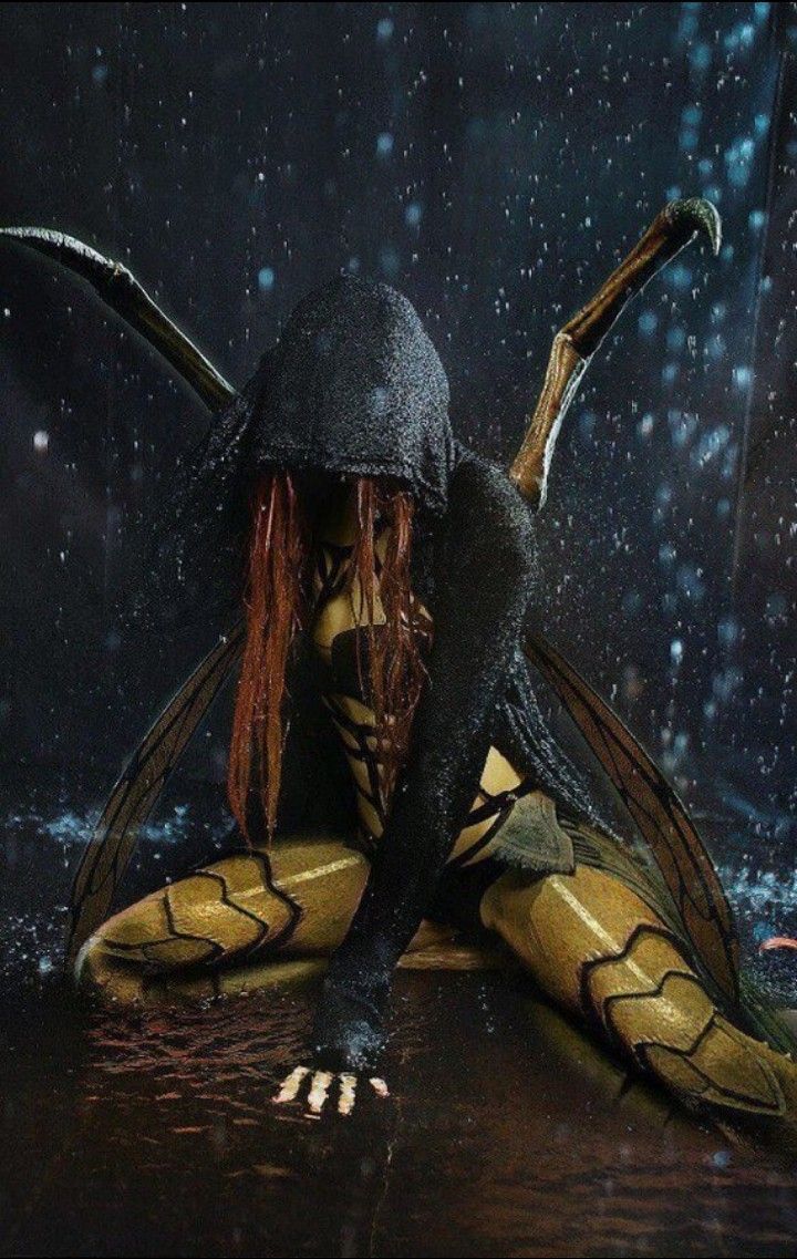 720x1137 D'vorah cosplay. Mortal Kombat X