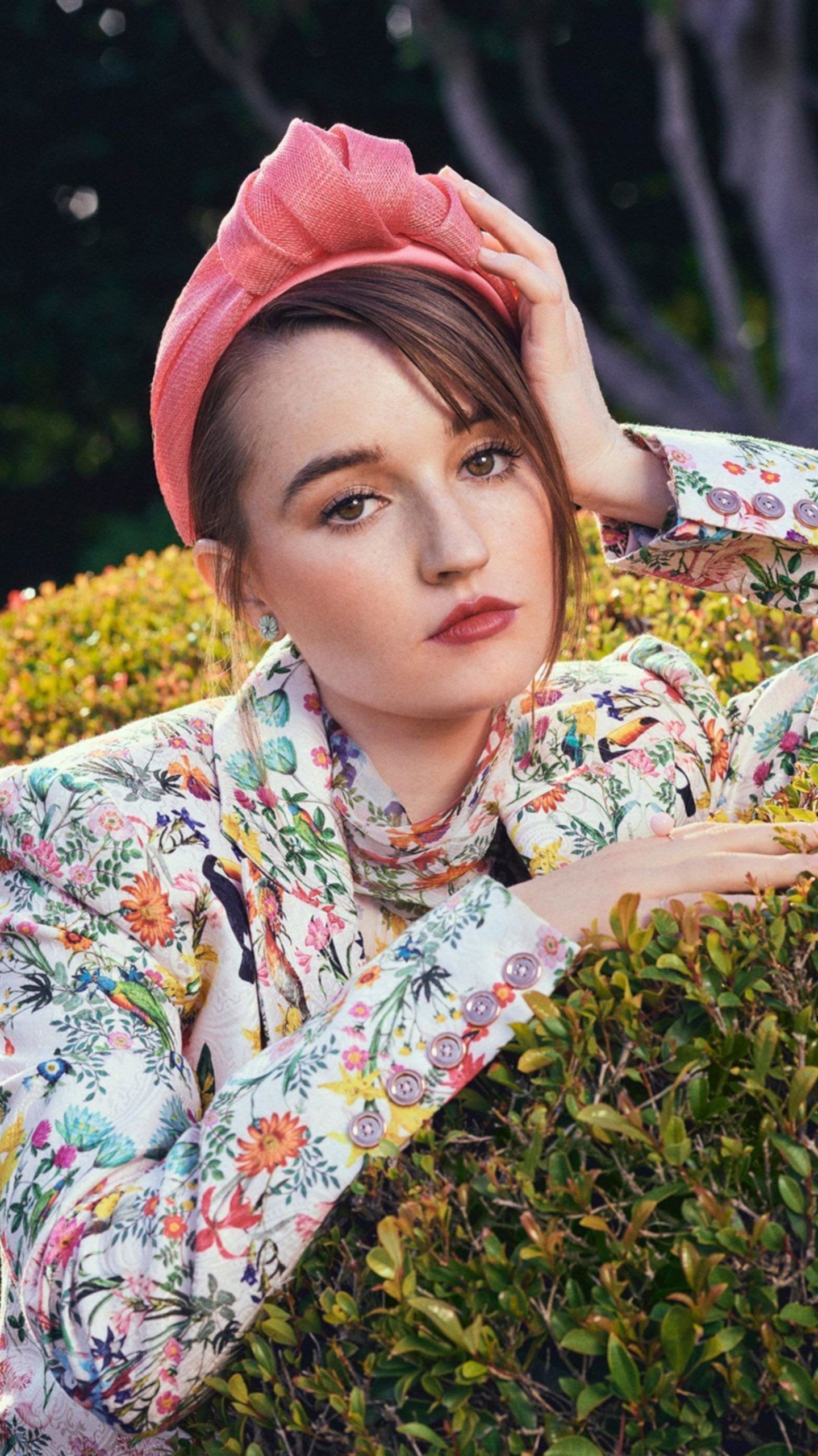 1440x2560 Kaitlyn Dever 2020 4K Ultra HD Mobile Wallpaper for iPhone & Android