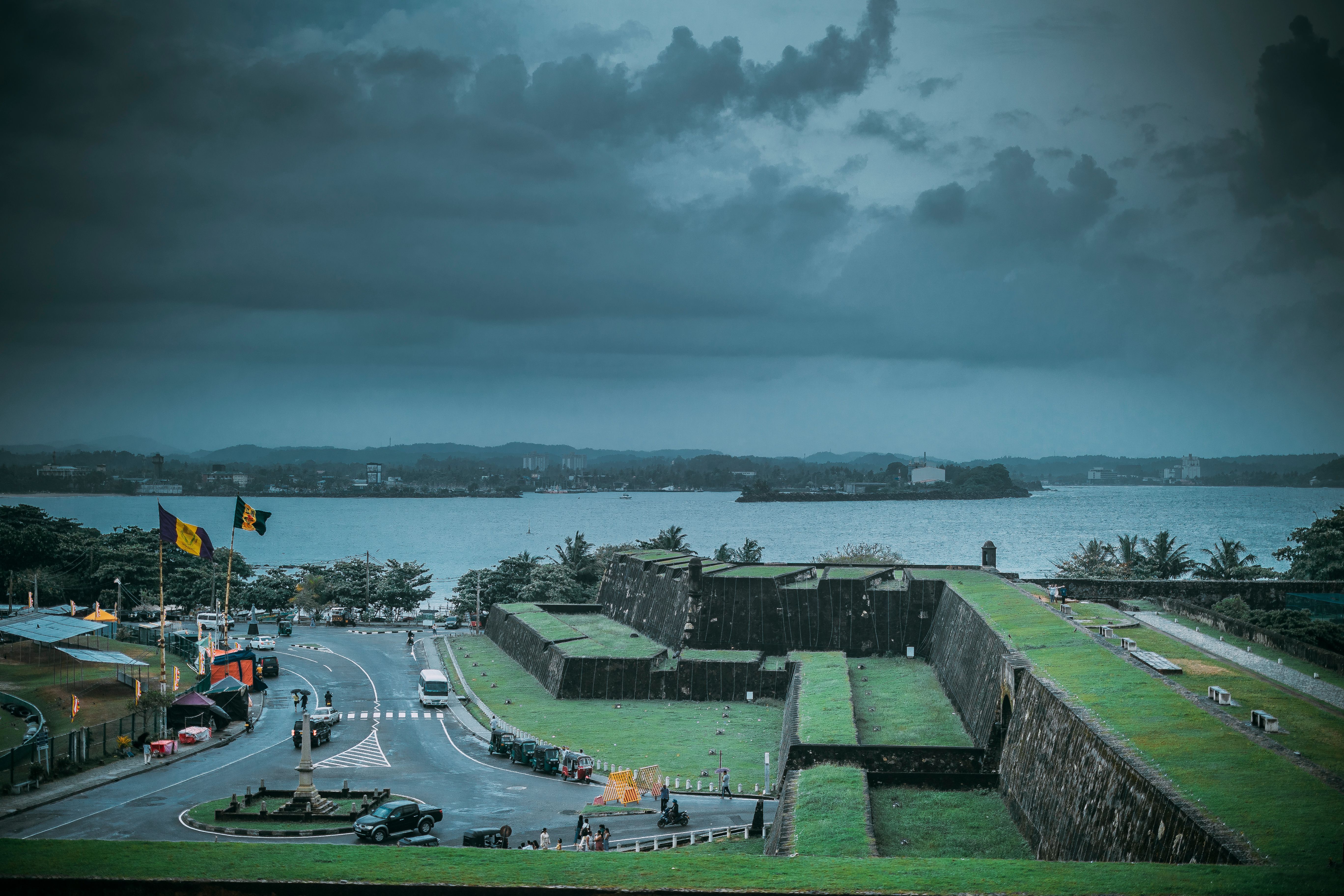 5472x3648 Night View of the Historic Galle Fort in Sri Lanka · Free