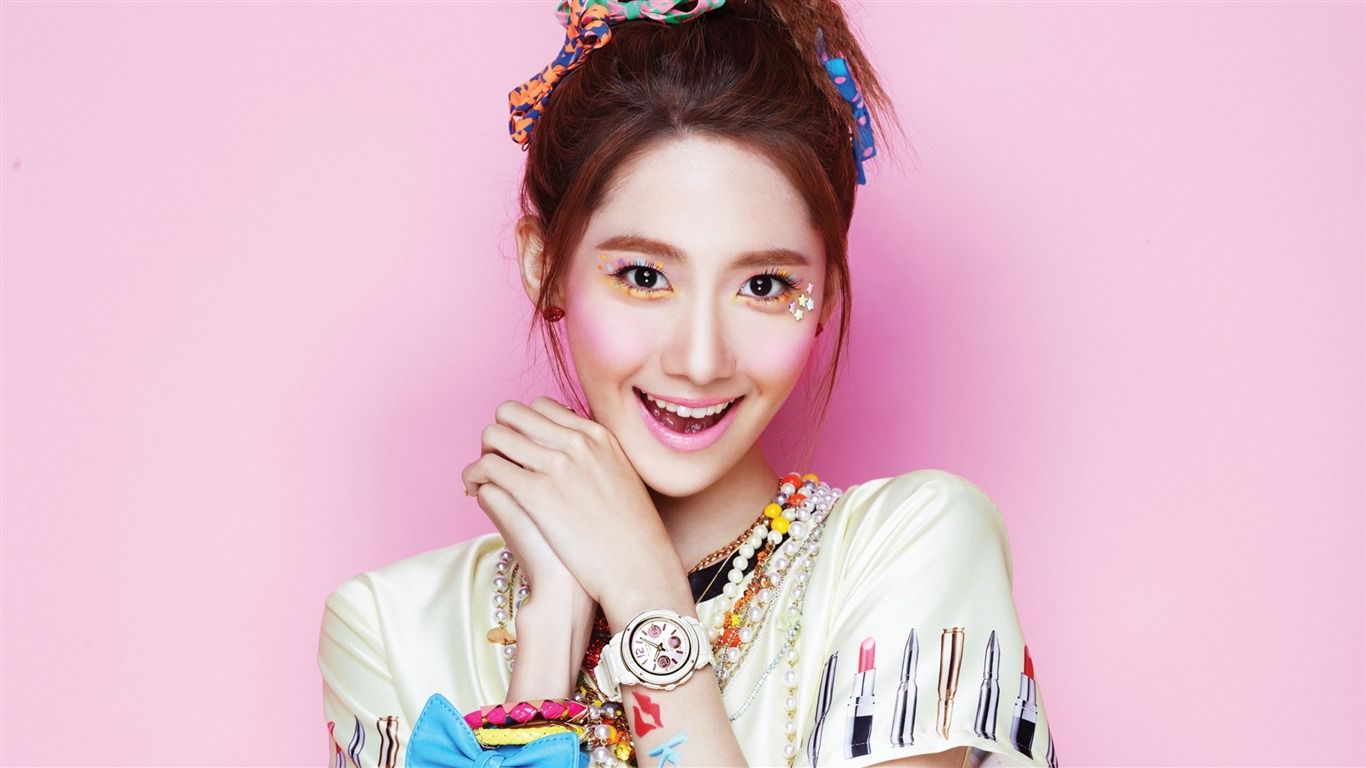 1366x768 Lim YoonA Girls Generation Beauty Photo Wallpaper 04