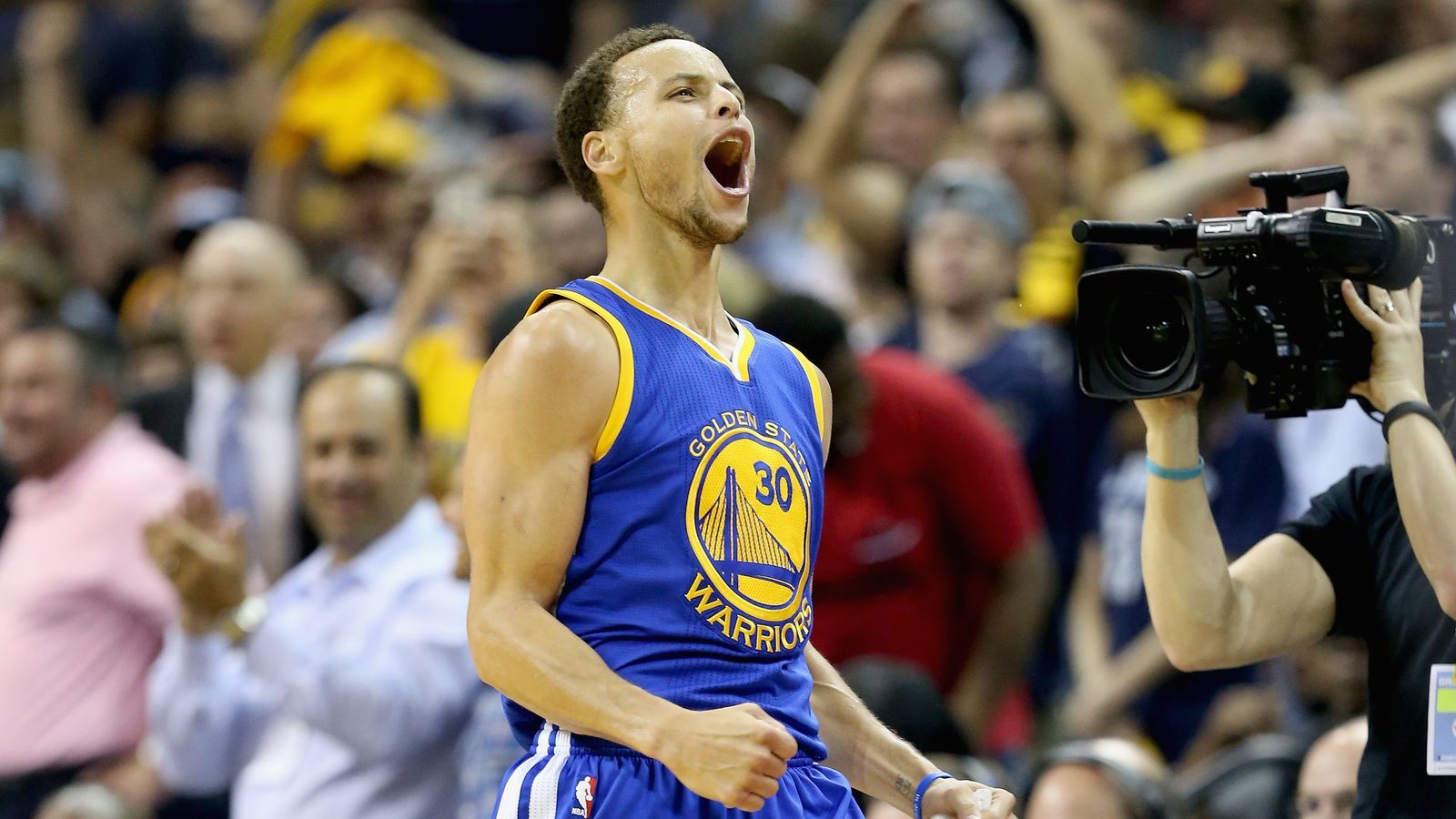 1600x900 The biggest and best shots of Stephen Curry's career