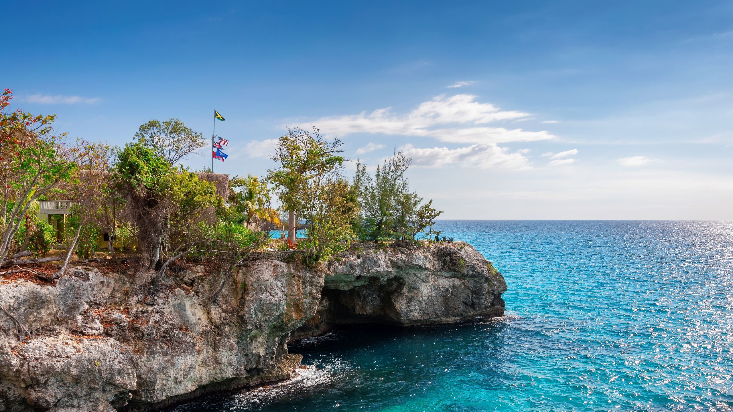 2560x1440 An affordable guide to visiting Jamaica