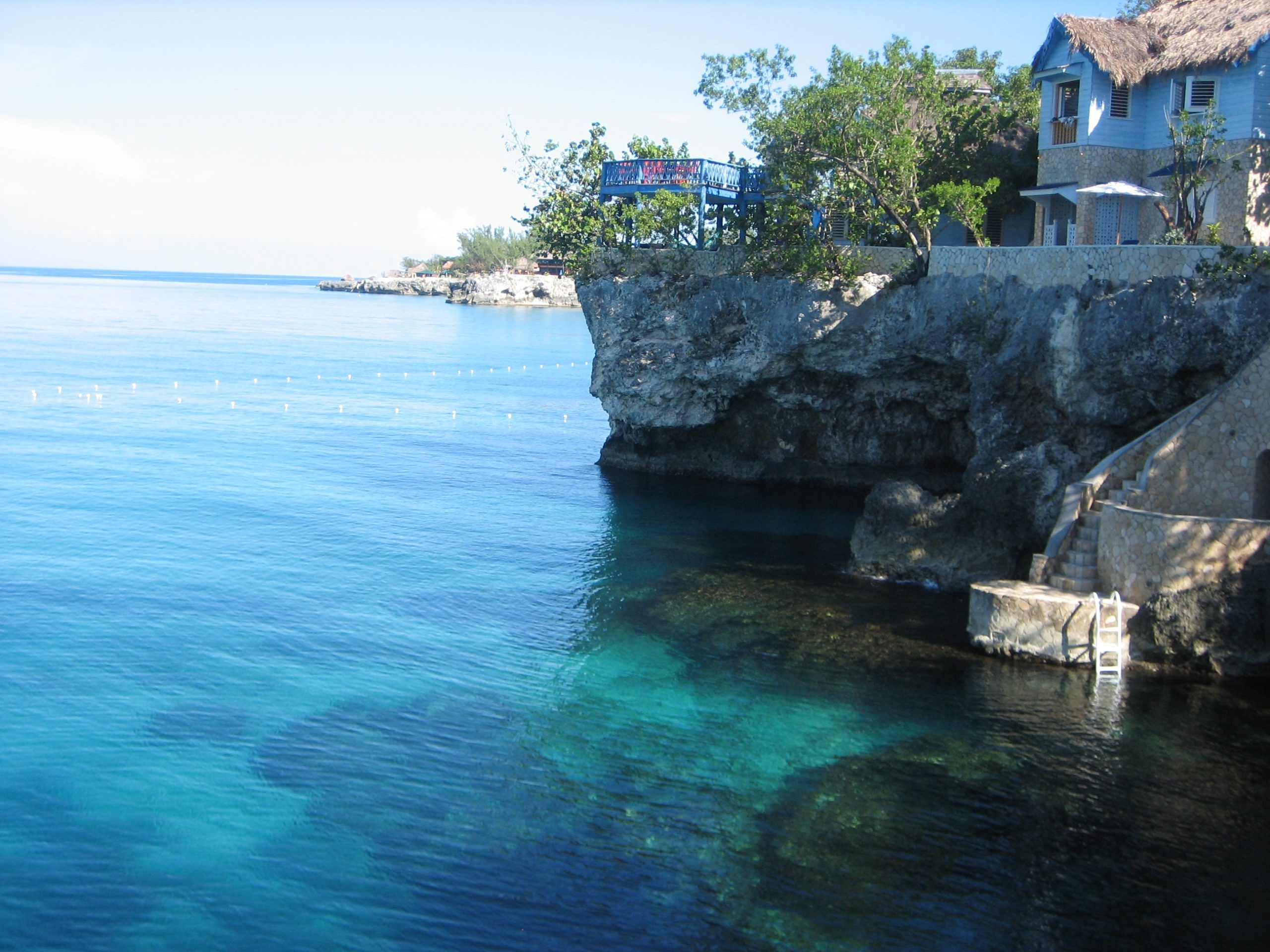 2560x1920 The Caves at Negril, Jamaica