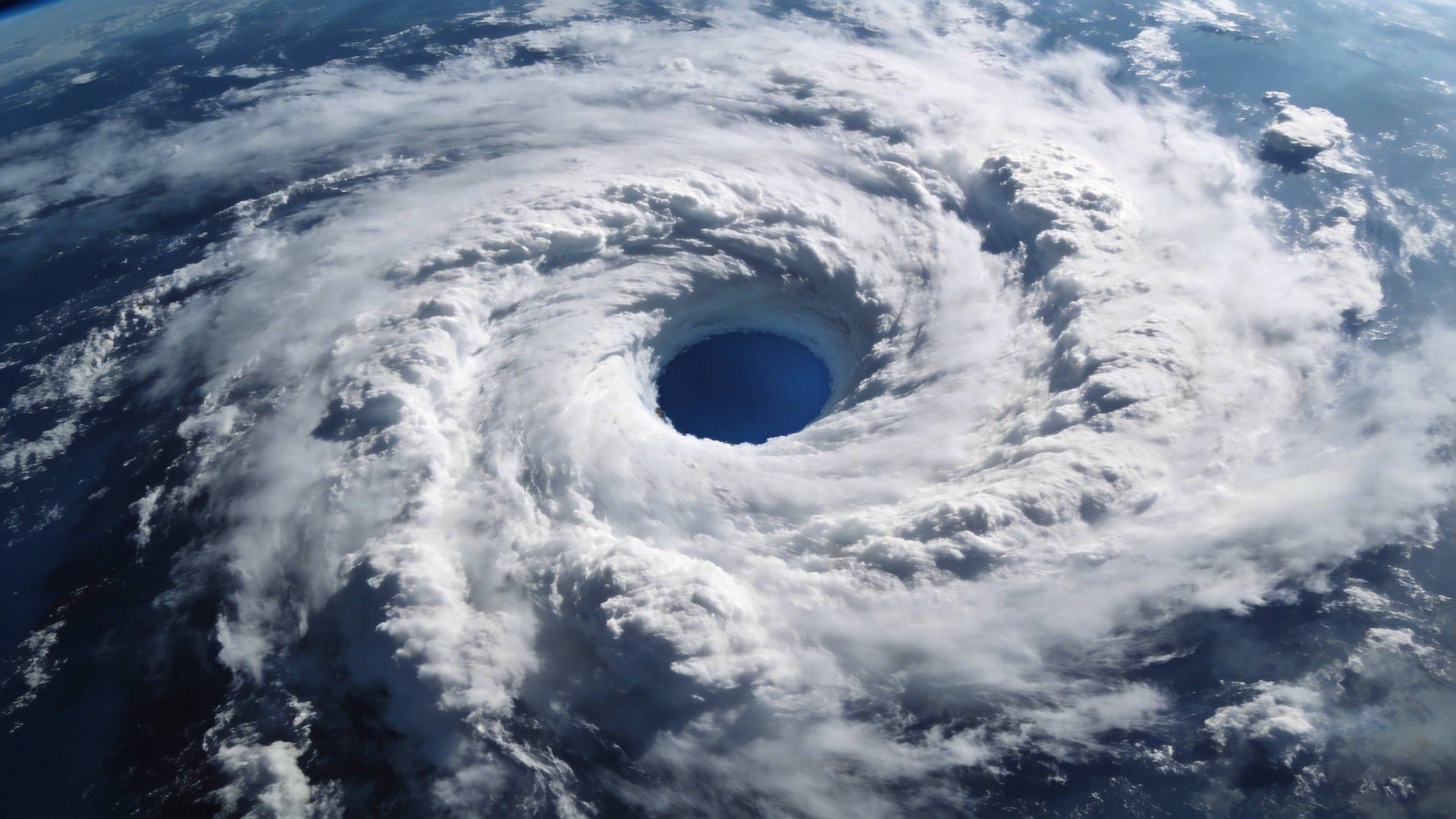 1920x1080 The Eye of the Storm