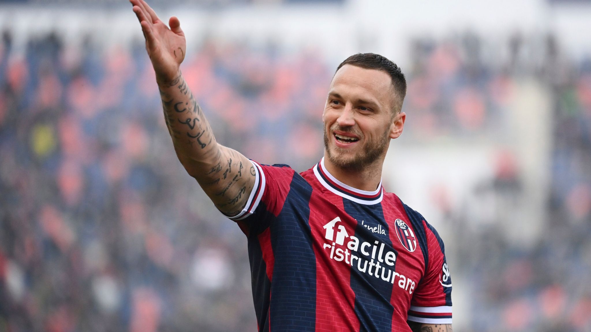 2048x1152 Marko Arnautovic: Man Utd have £7.6m bid for former West Ham and Stoke forward rejected by Bologna. Transfer Centre News