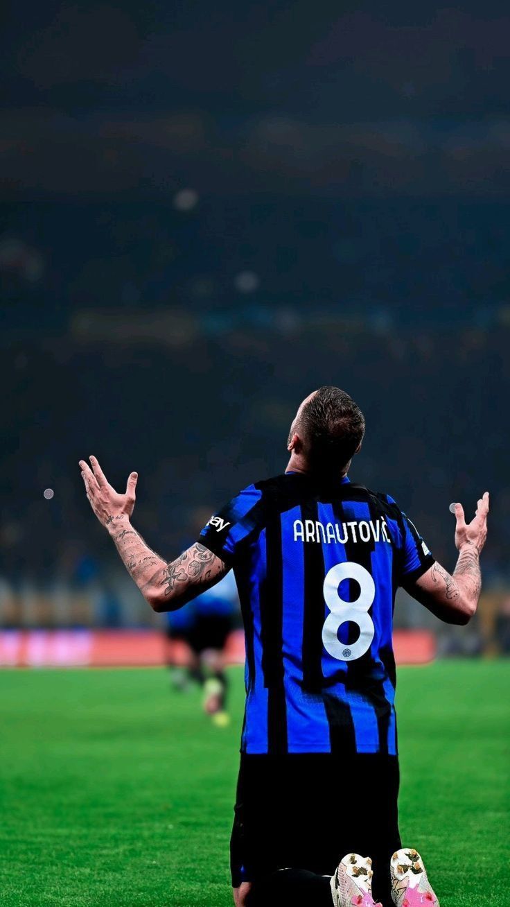 736x1308 Marko Arnautović
