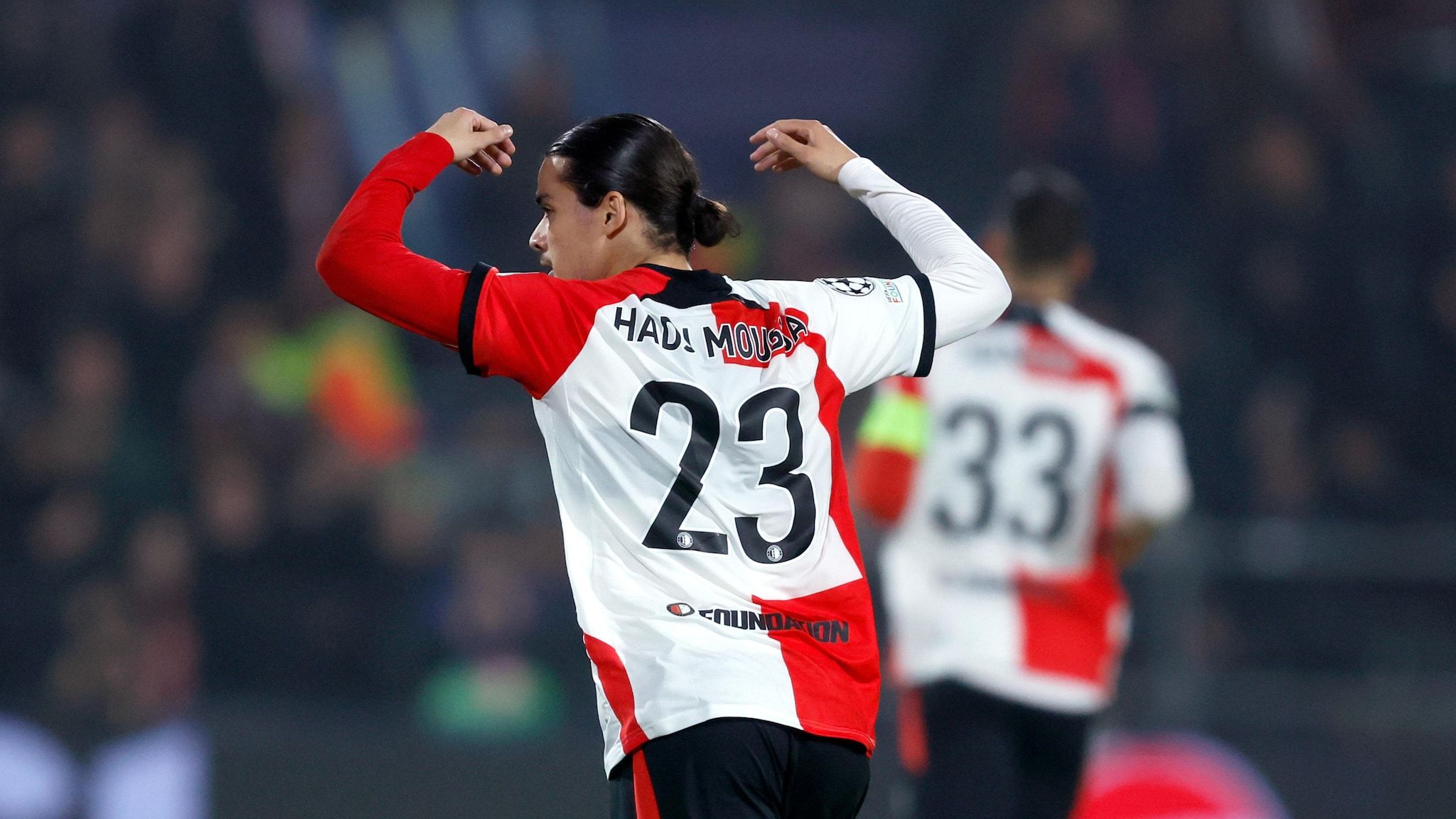 2048x1152 Anis Hadj Moussa, Enchaînement De Classe Avec Feyenoord. UEFA Champions League 2024 25