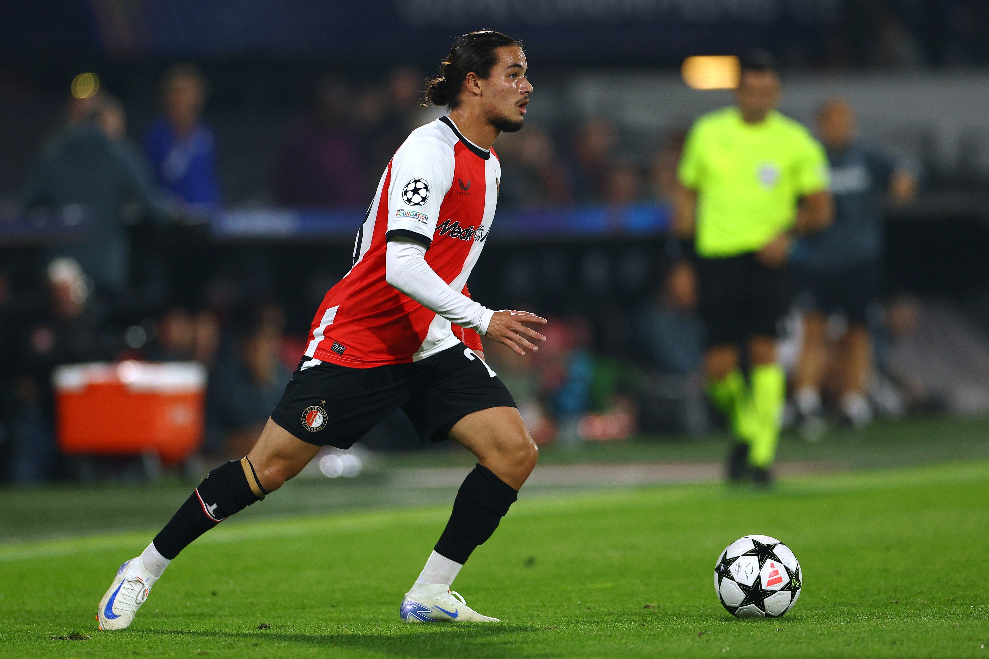 4200x2800 Chelsea make contact to sign Anis Hadj Moussa
