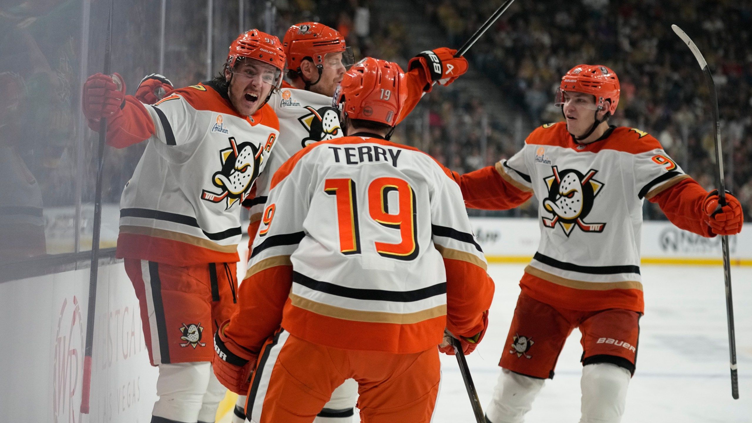 2560x1440 Anaheim Ducks are learning to thrive in playoff pressure heading into Game 3 vs Golden Knights