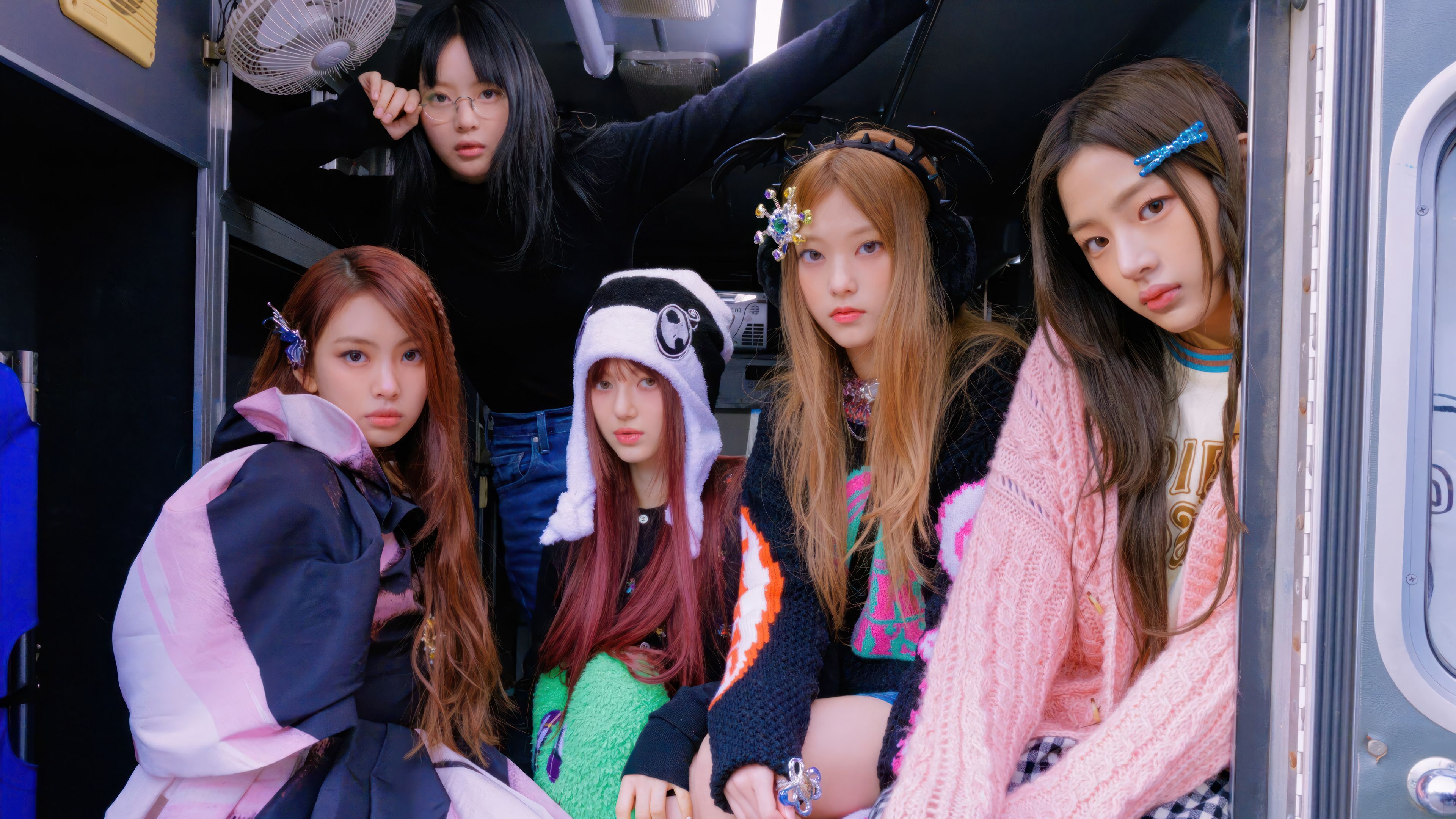 3840x2160 NewJeans OMG All Members 4K Wallpaper iPhone HD Phone i