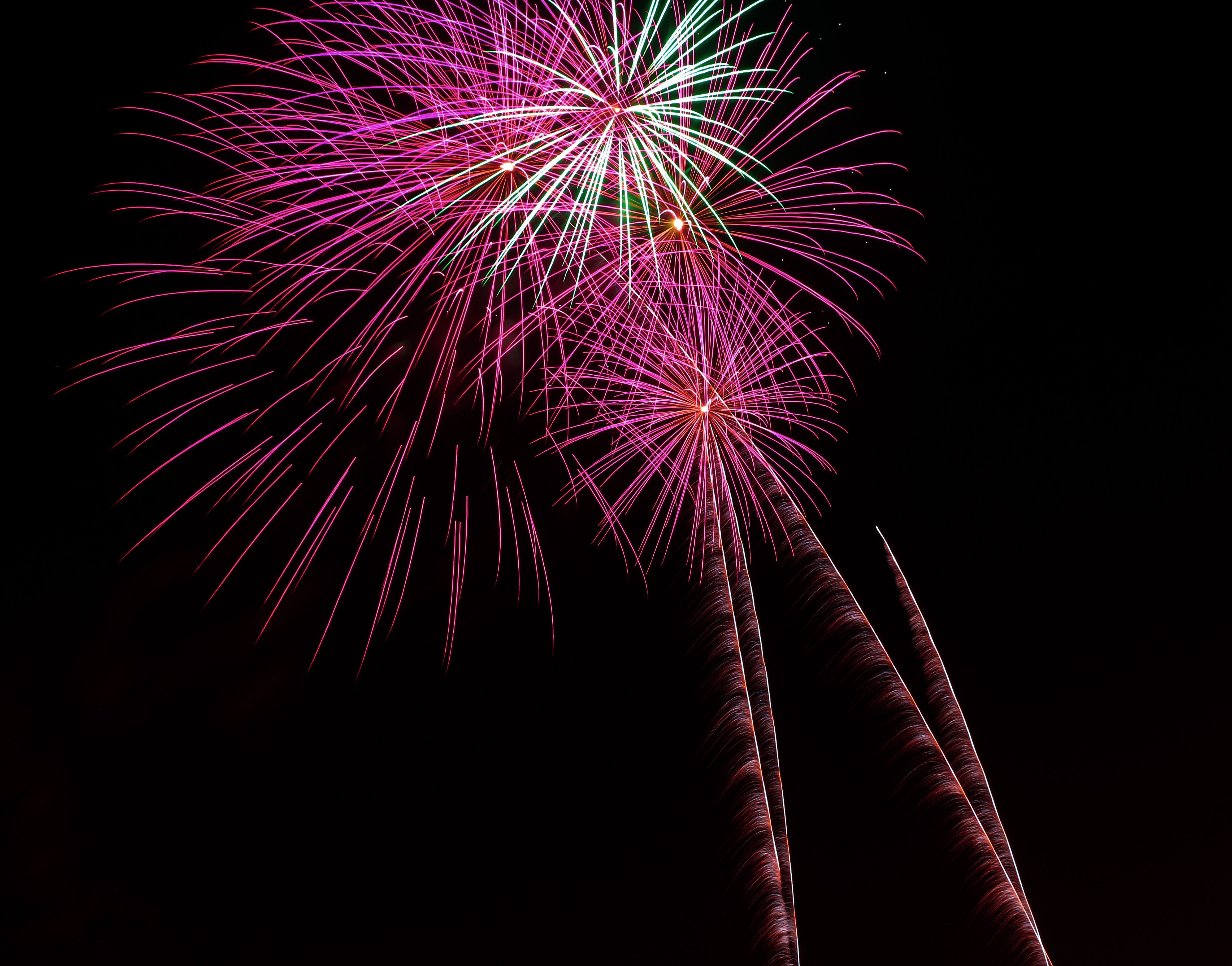 4644x3644 Pink and Green Fireworks · Free