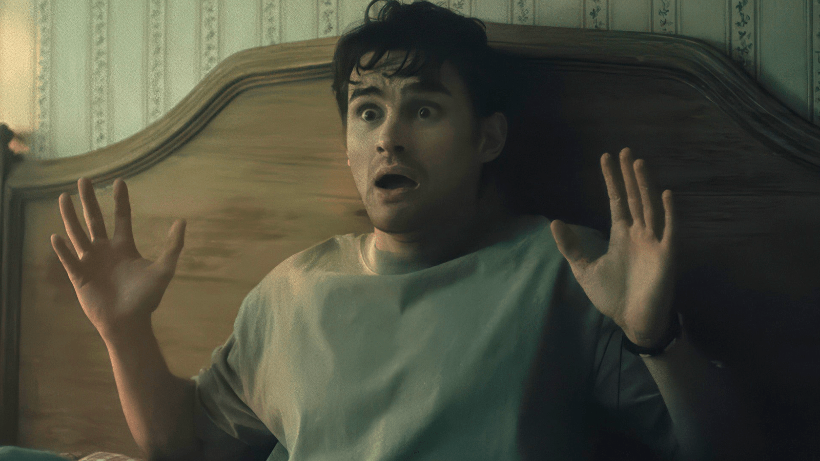 1600x900 The scariest scene in Obsession was written by the director's dad