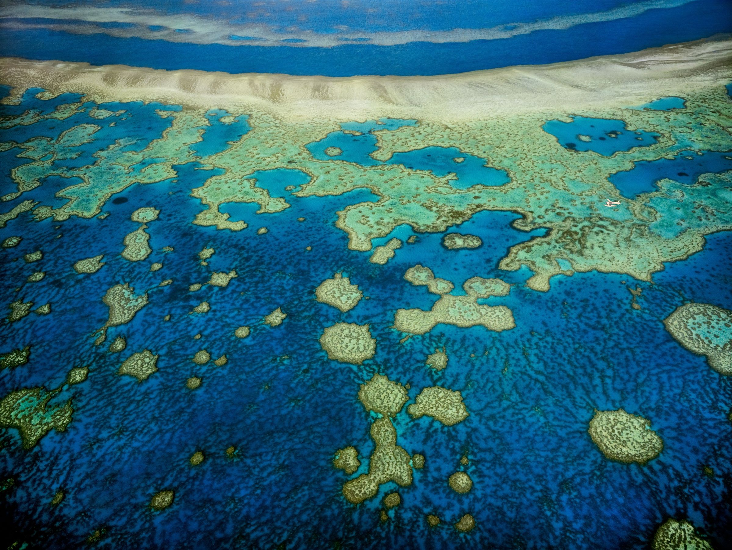 2400x1803 Great Barrier Reef