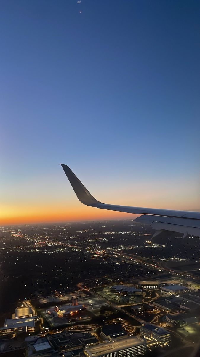 675x1200 Flight photo