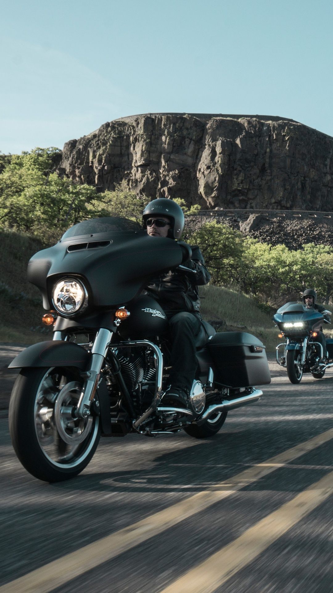 1080x1920 Harley Davidson Street Glide Wallpaper For Android Mobile Smartphone [Full HD]