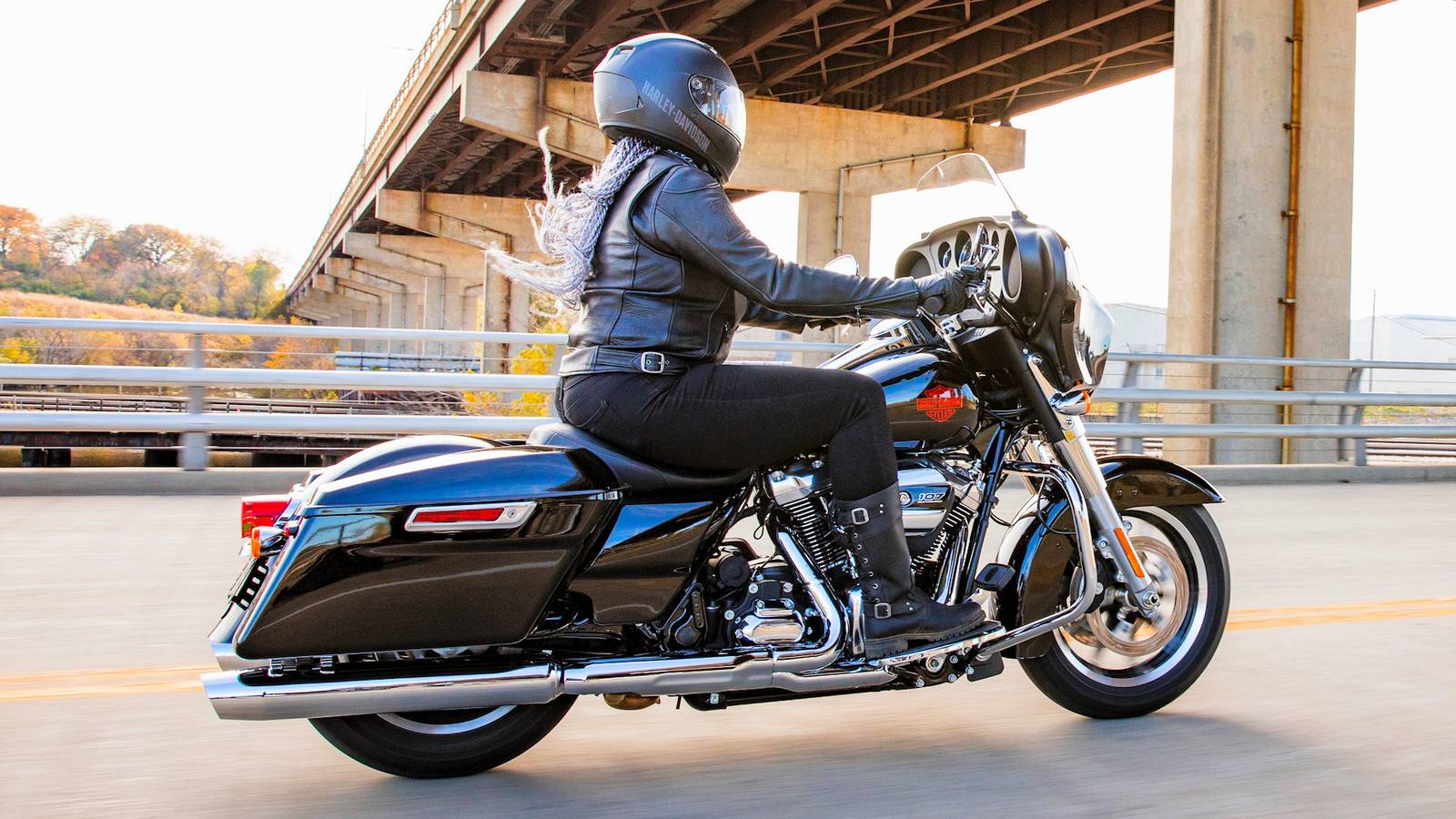 1600x900 A Forgotten Luxury Harley That Still Looks The Business