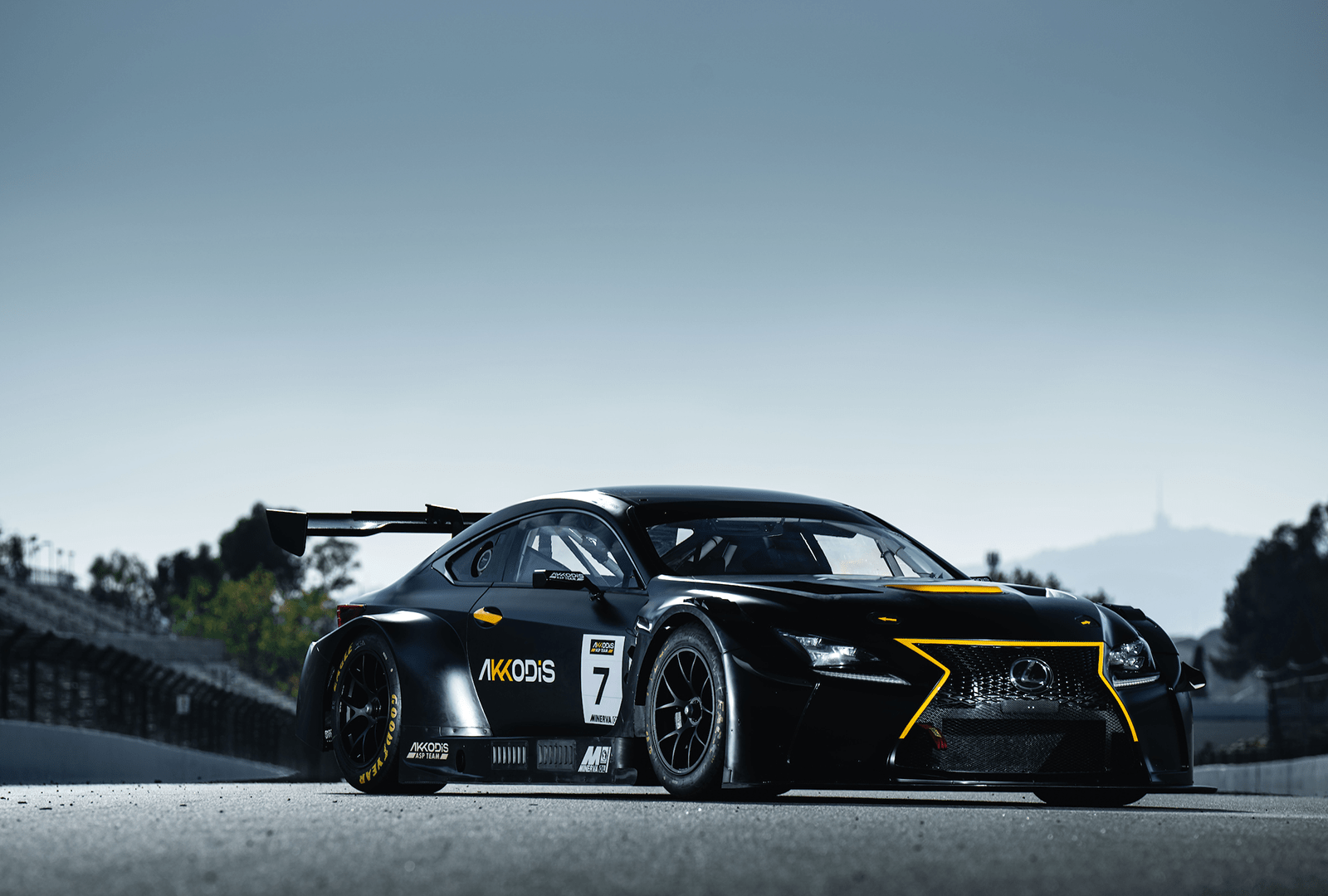 1600x1080 The Ultimate Laboratory for engineering / Discover the Global World of Lexus