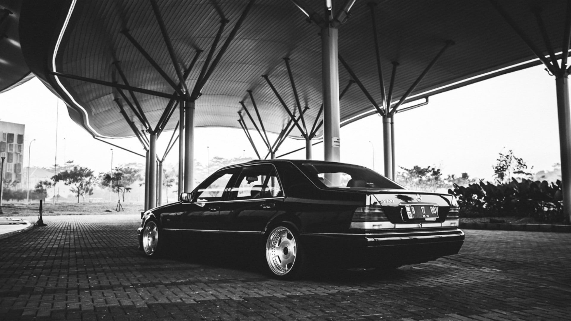 1920x1080 Mercedes W140 Wallpaper
