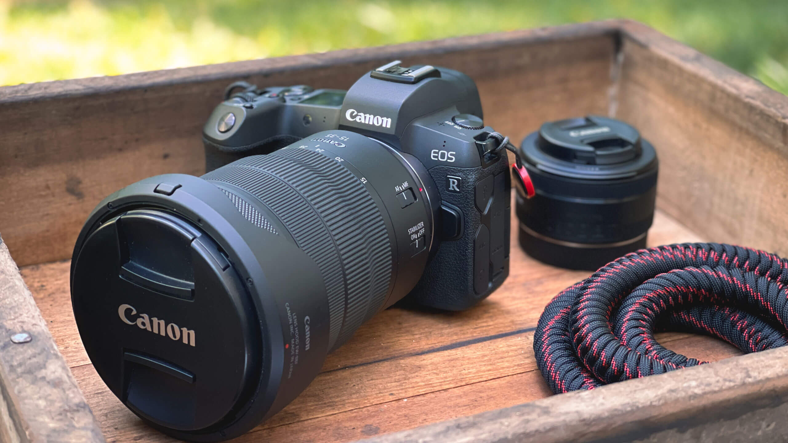 2560x1440 Does the Canon EOS R still provide value in 2022?