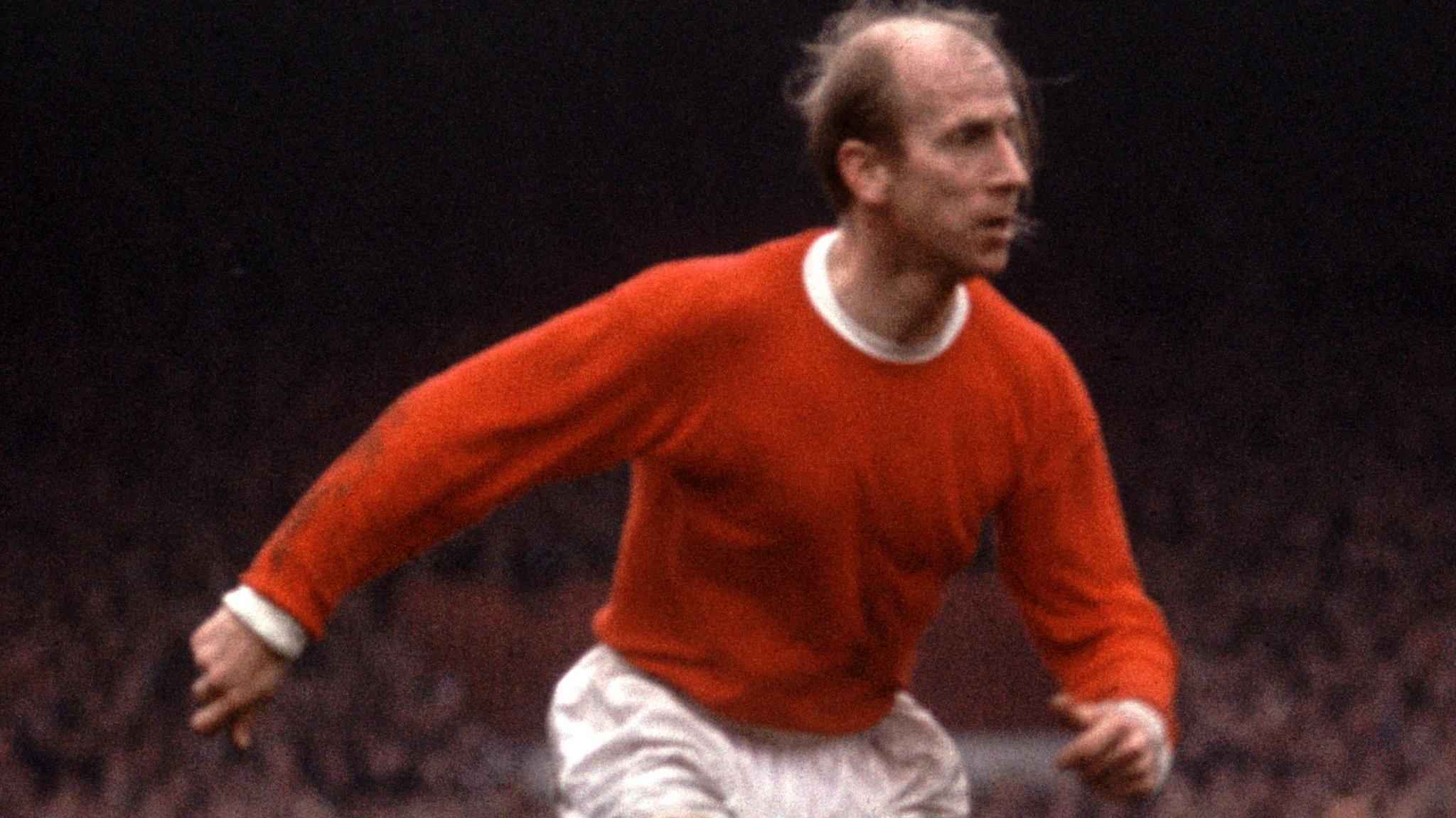 2048x1152 Sir Bobby Charlton: Mural tribute to football legend