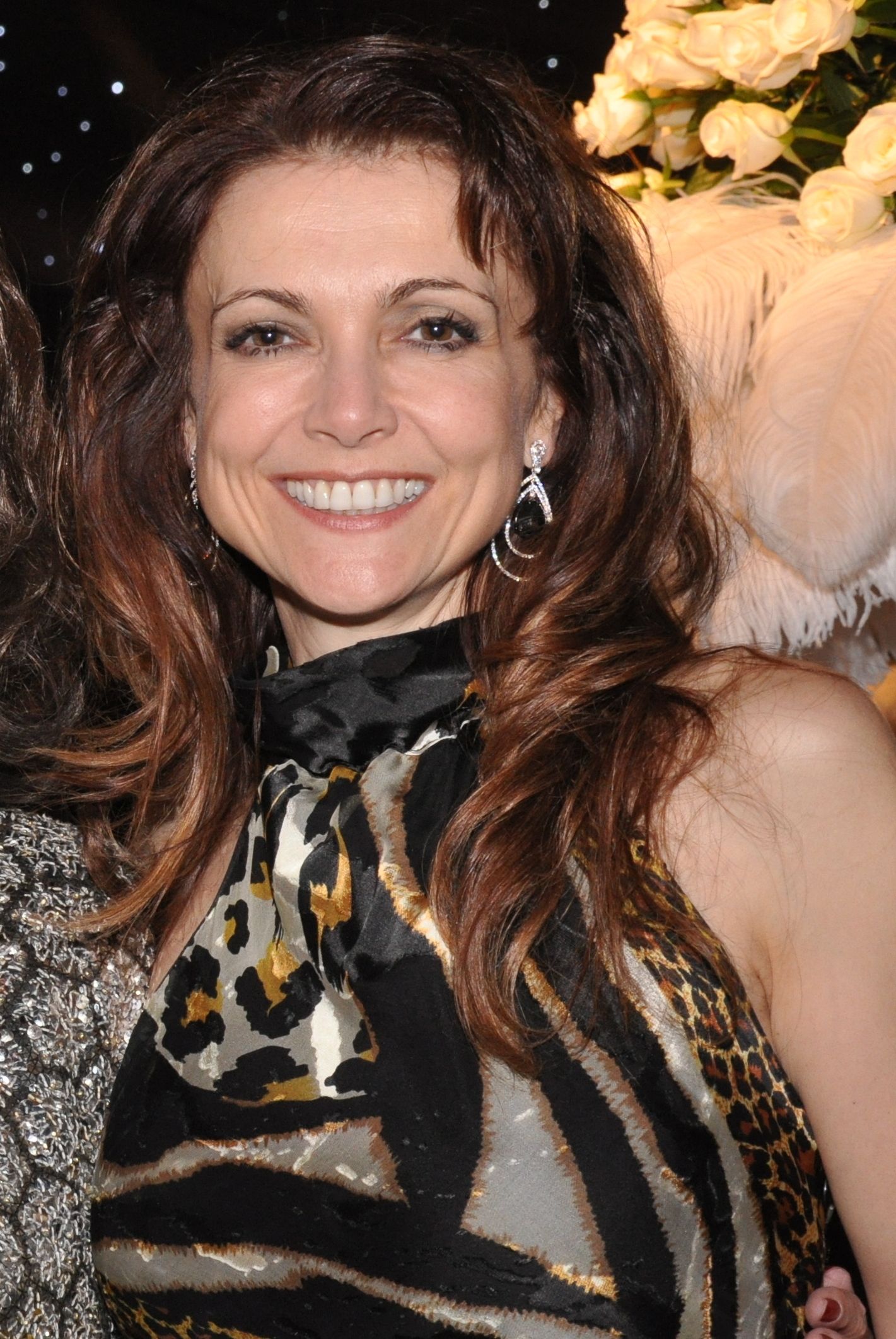 1421x2124 Emma Samms