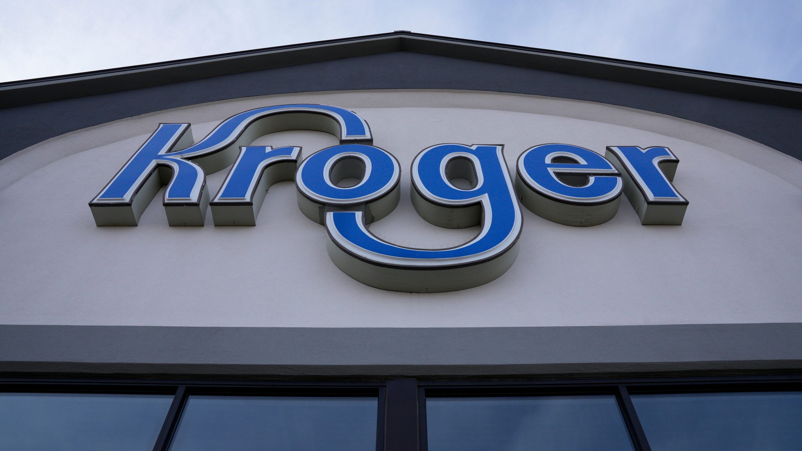 2560x1440 Kroger plans to close 60 US stores in 18 months to improve profits
