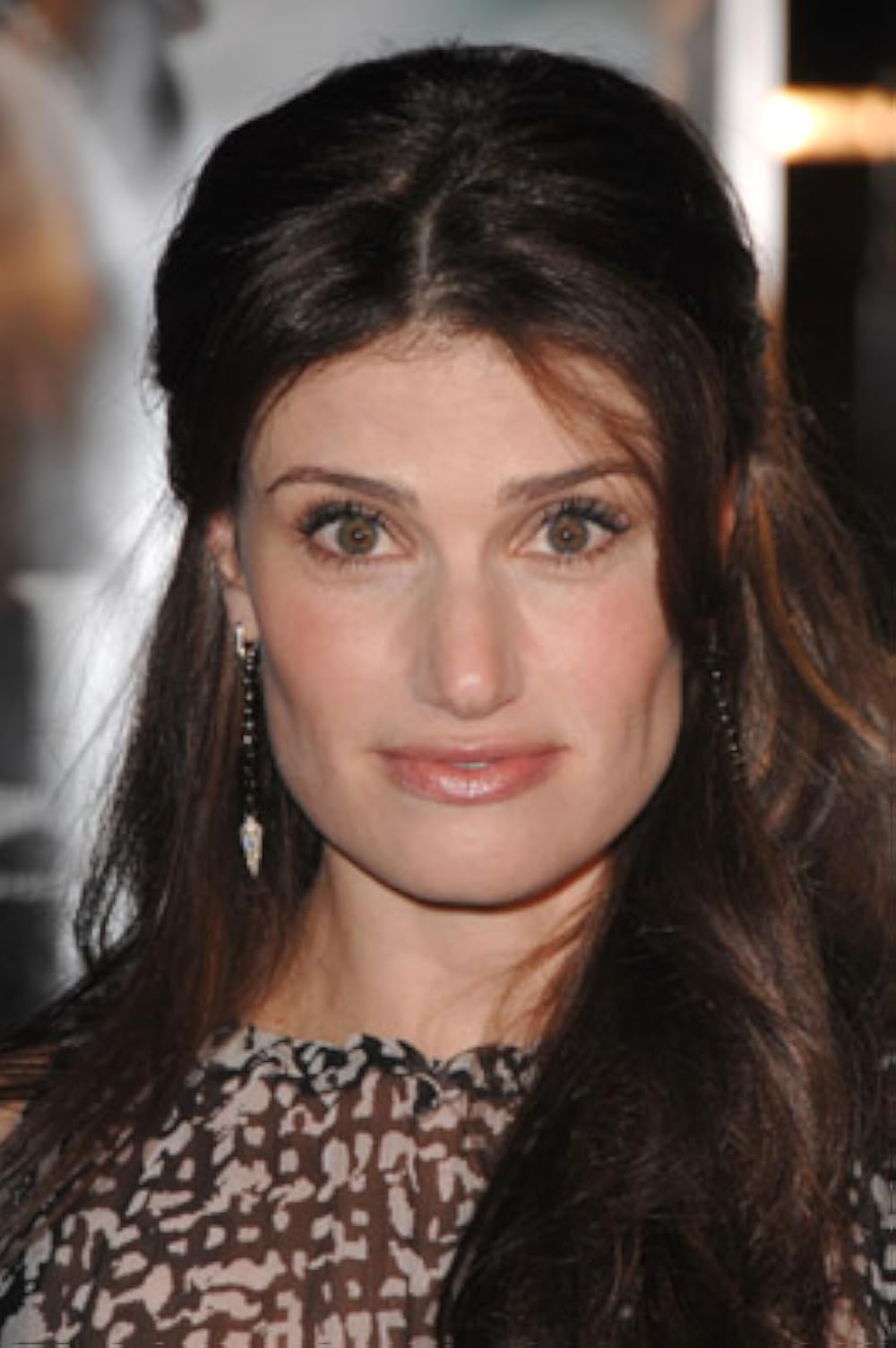 1000x1504 Idina Menzel