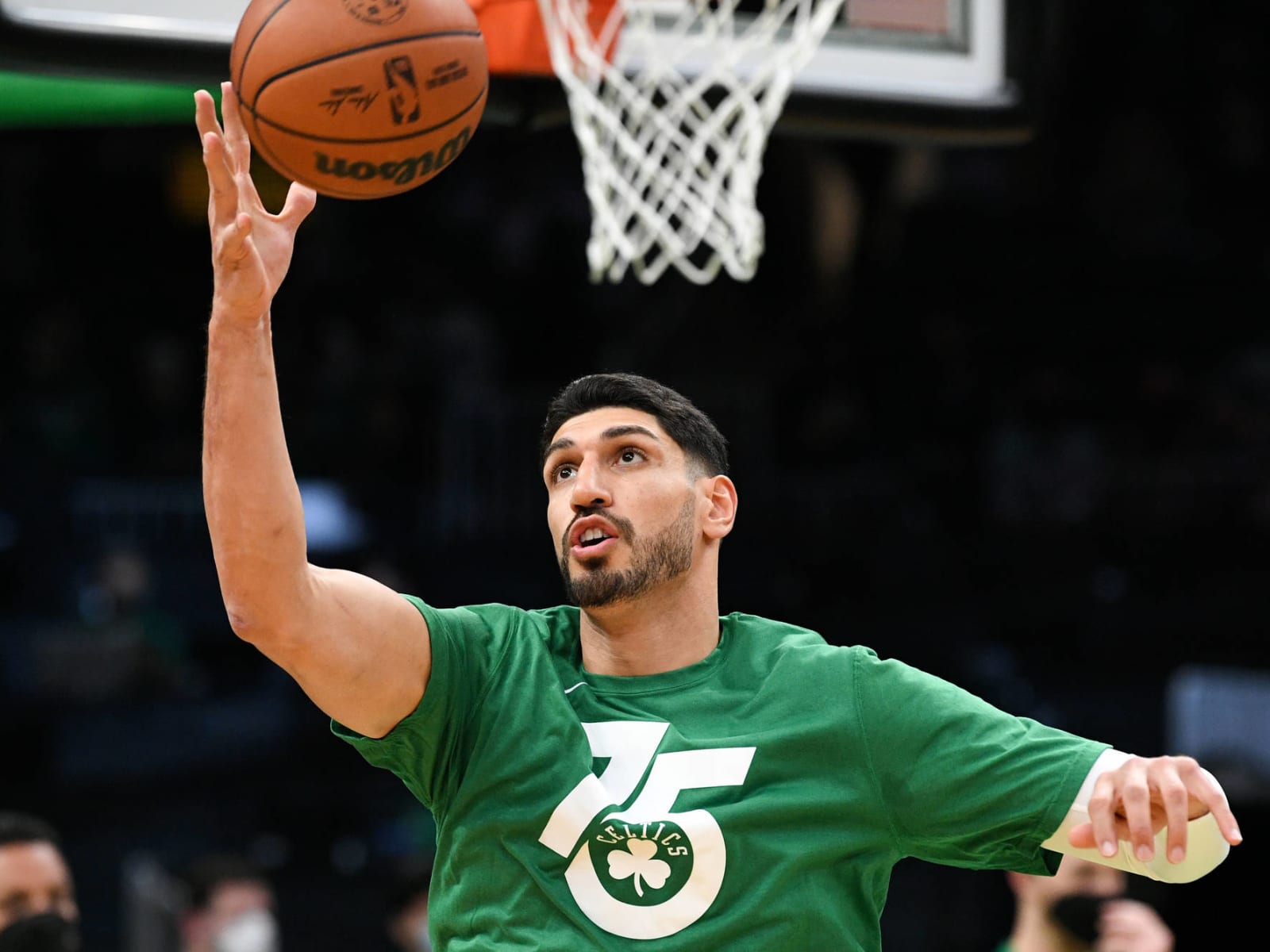 1600x1200 Enes Kanter legally changing name to Enes Kanter Freedom