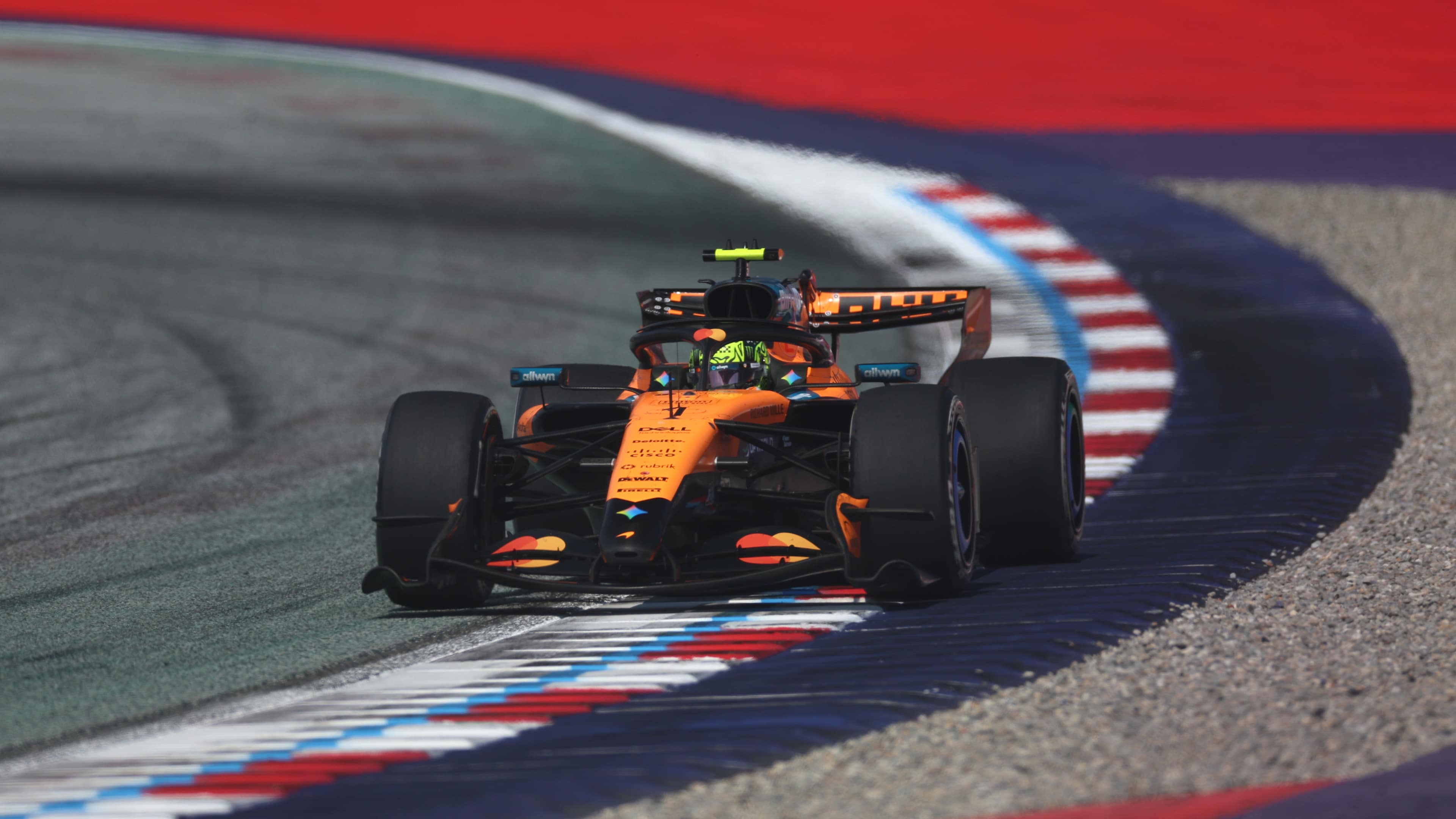 3840x2160 McLaren lead changes as details revealed on every team's updates for the British Grand Prix