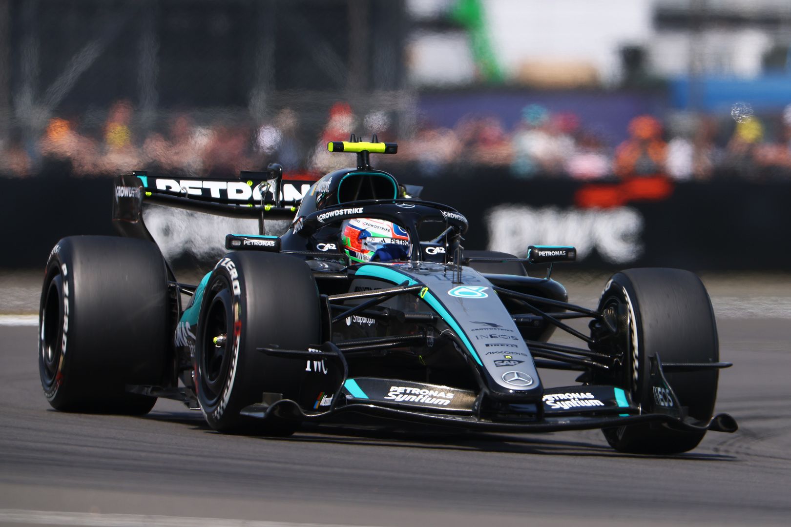 1620x1080 Antonelli takes pole in F1 British Grand Prix Girls Who Eat, Breathe and Dream Motorsport