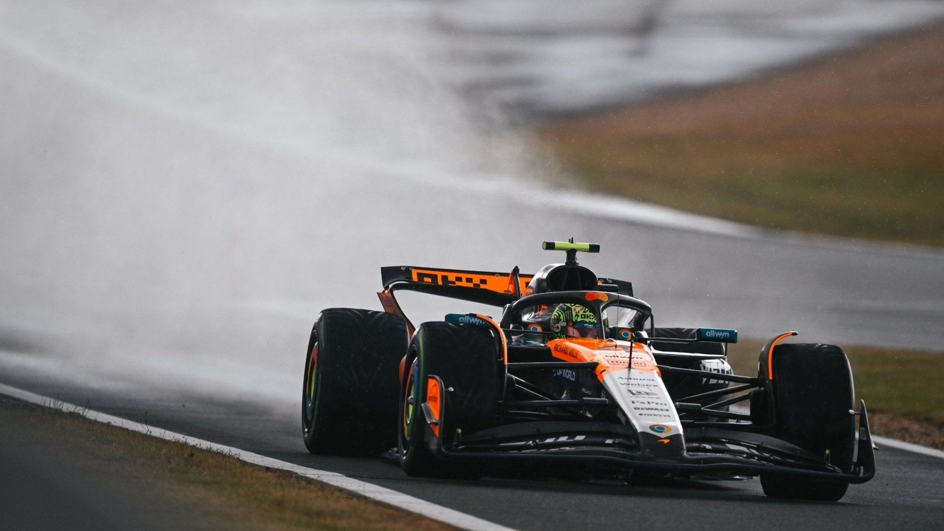 1920x1080 Lando Norris delights home crowd with F1 British GP victory