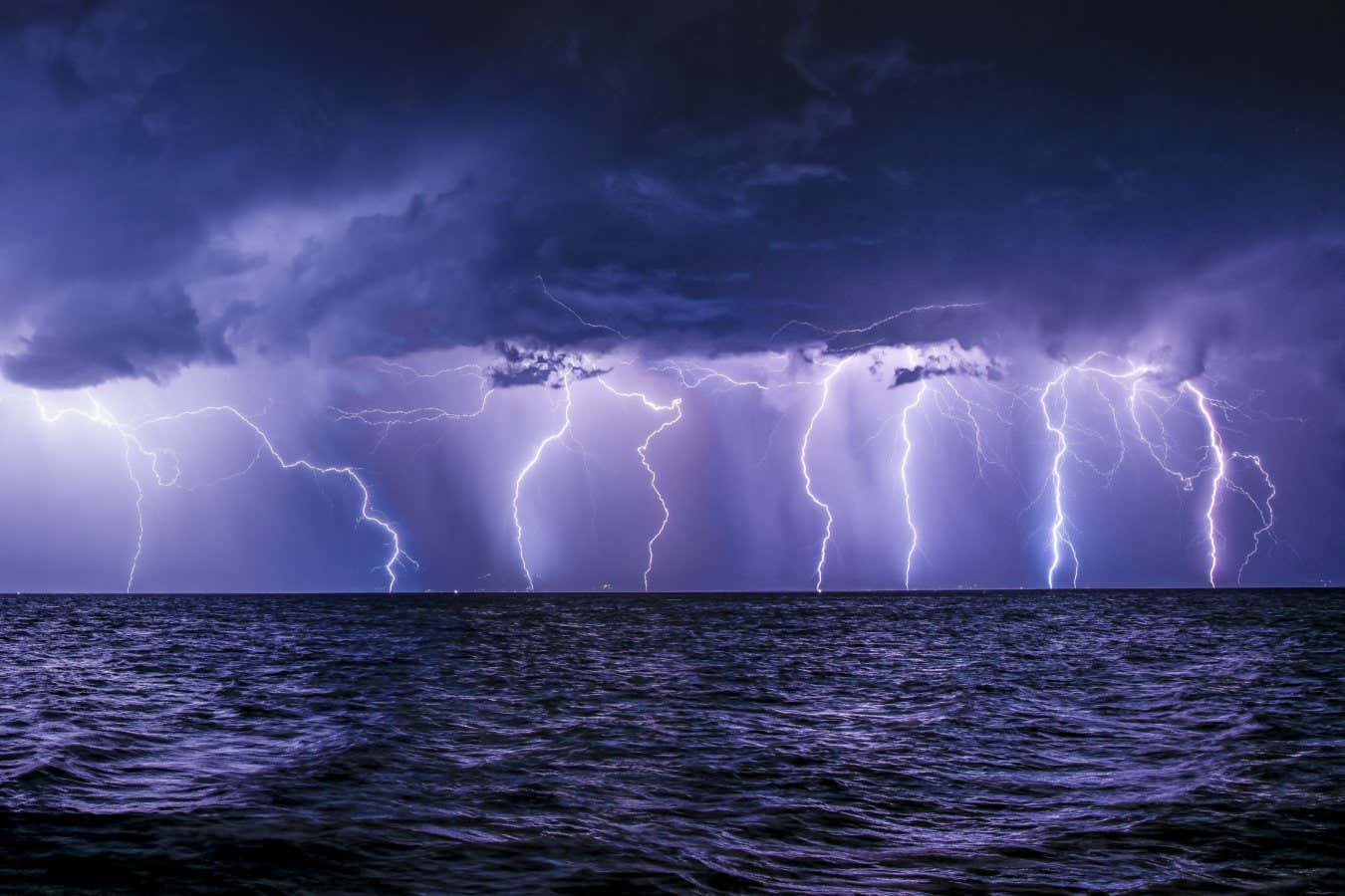 1350x900 Ocean thunderstorms generate the most intense lightning ever observed