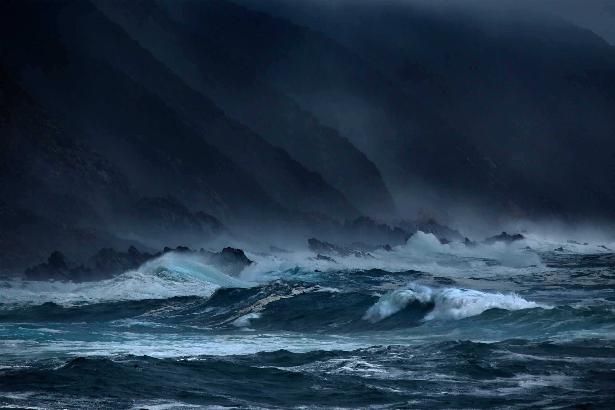 2000x1333 storm, Weather, Rain, Sky, Clouds, Nature, Ocean, Sea, Waves Wallpaper HD / Desktop and Mobile Background