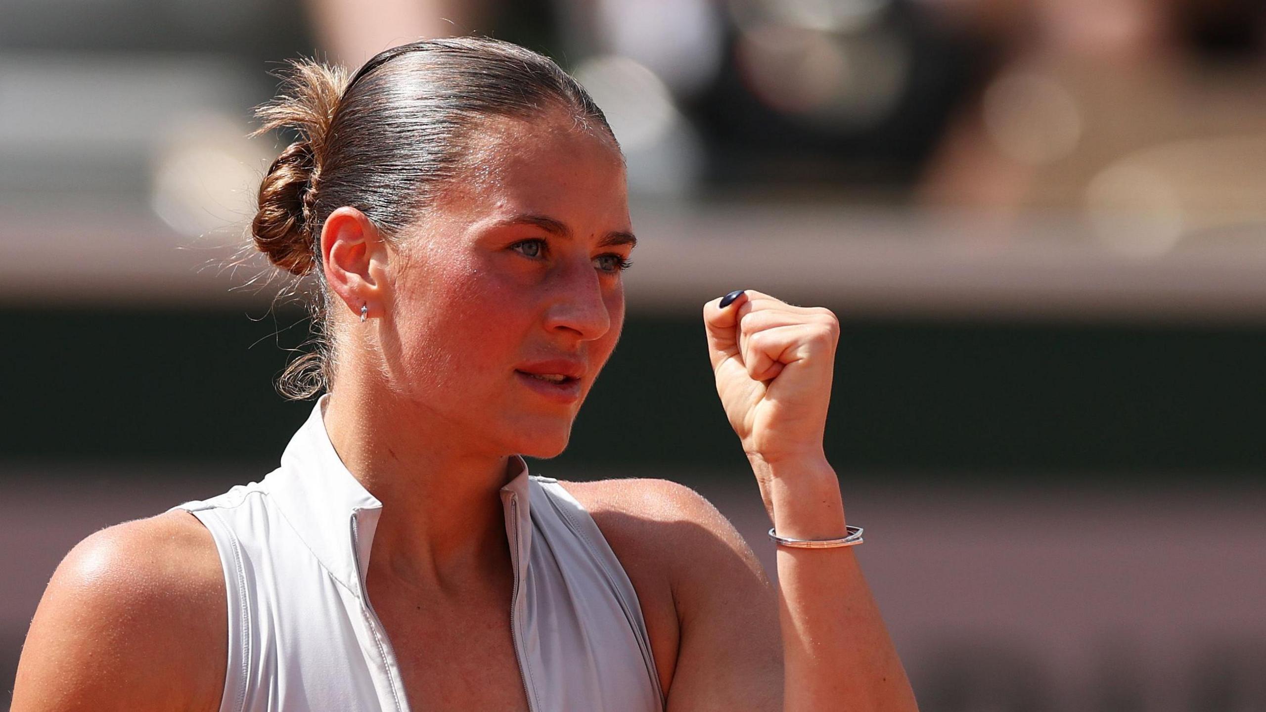 2560x1440 French Open 2026 results: Marta Kostyuk dedicates win to Ukraine after Russian strikes on her homeland