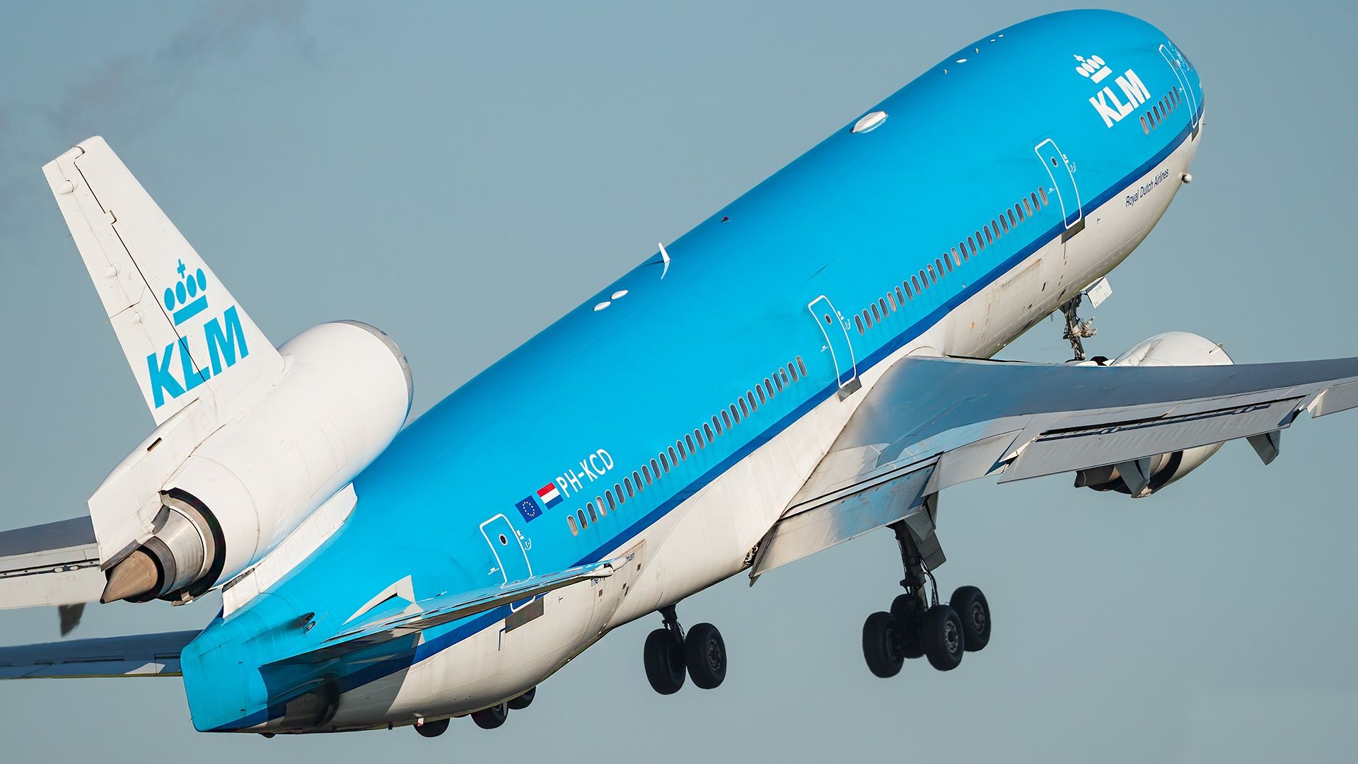 1920x1080 Wallpaper the plane, liner, the rise, McDonnell Douglas, MD- Airliner, McDonnell Douglas MD- Chassis for mobile and desktop, section авиация, resolution 1920x1080