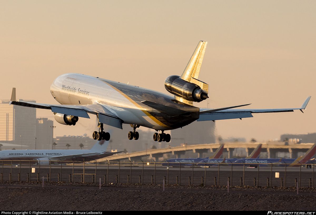 1200x816 N255UP United Parcel Service (UPS) McDonnell Douglas MD 11(F) Photo By Flightline Aviation Media Leibowitz. ID 1490844.
