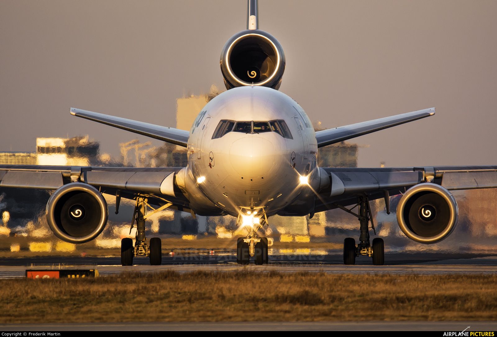 1600x1086 Lufthansa Cargo McDonnell Douglas MD 11F D ALCD At Frankfurt FRA / EDDF