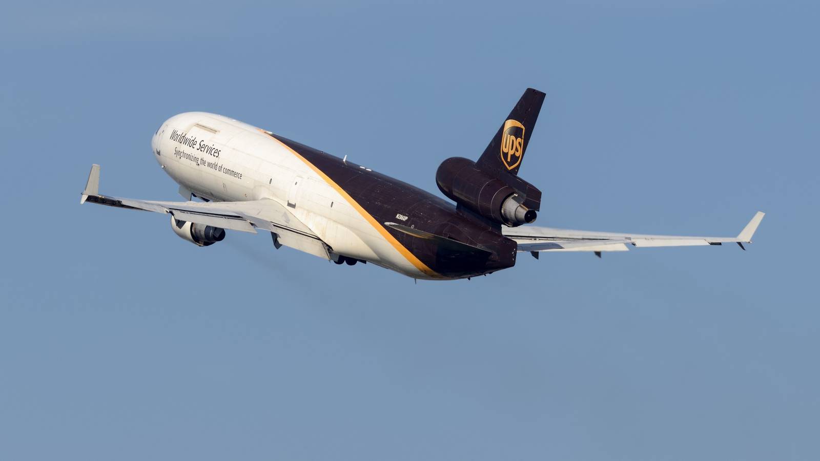1600x900 UPS McDonnell Douglas MD 11 Lands At Chicago Rockford Airport After Suspected Lightning Strike