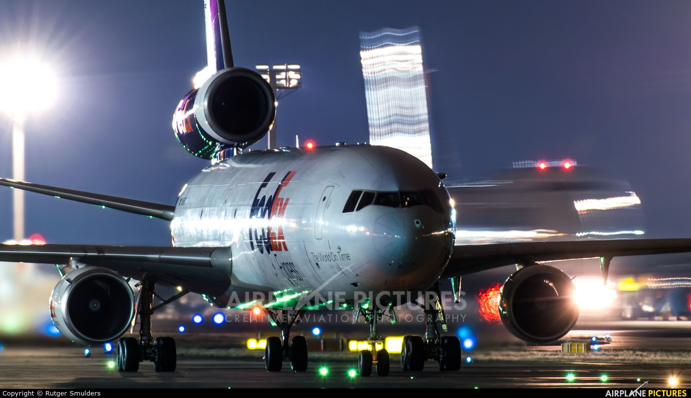 1400x807 FedEx Federal Express McDonnell Douglas MD 11F N596FE At Frankfurt FRA / EDDF