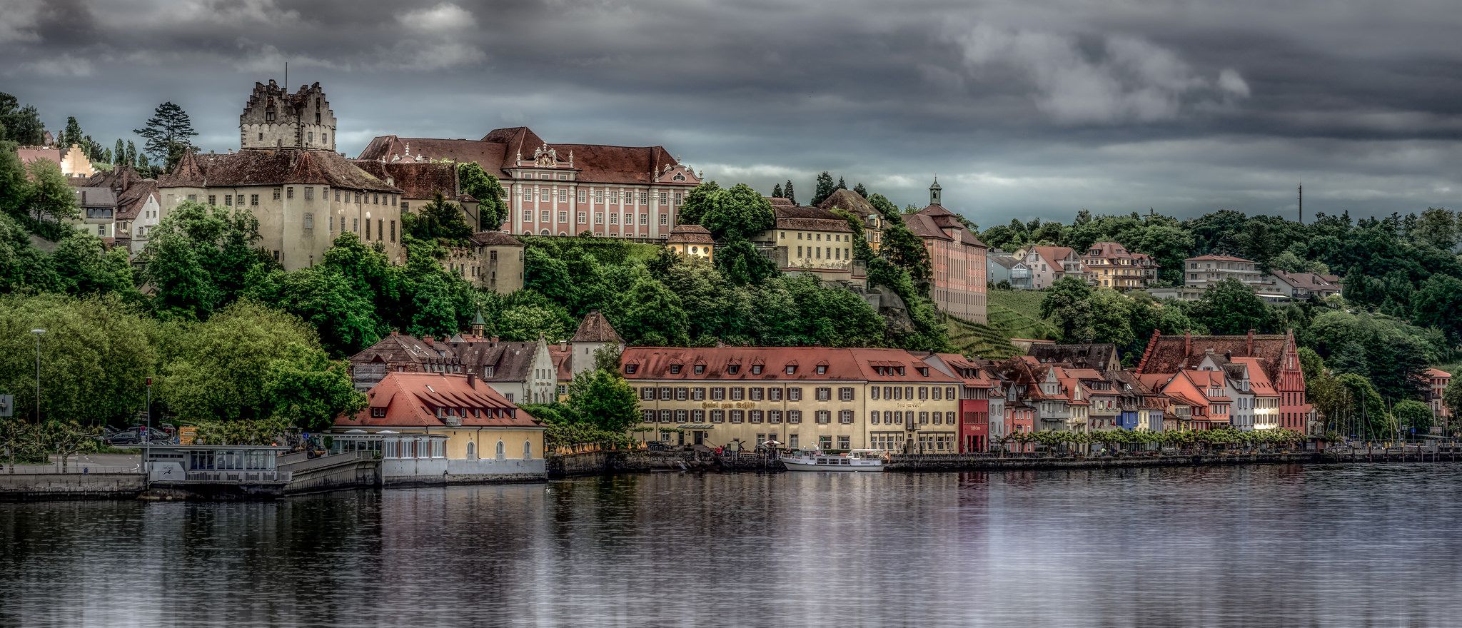 2048x880 Meersburg Germany Lake Constance Flberndthaller