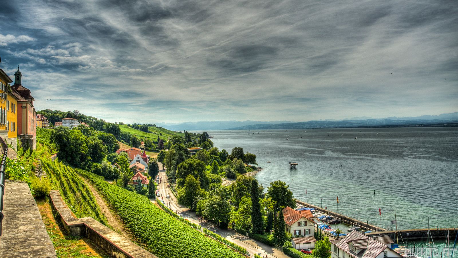 1600x900 Lake Constance Meersburg. Top view from Meersbur