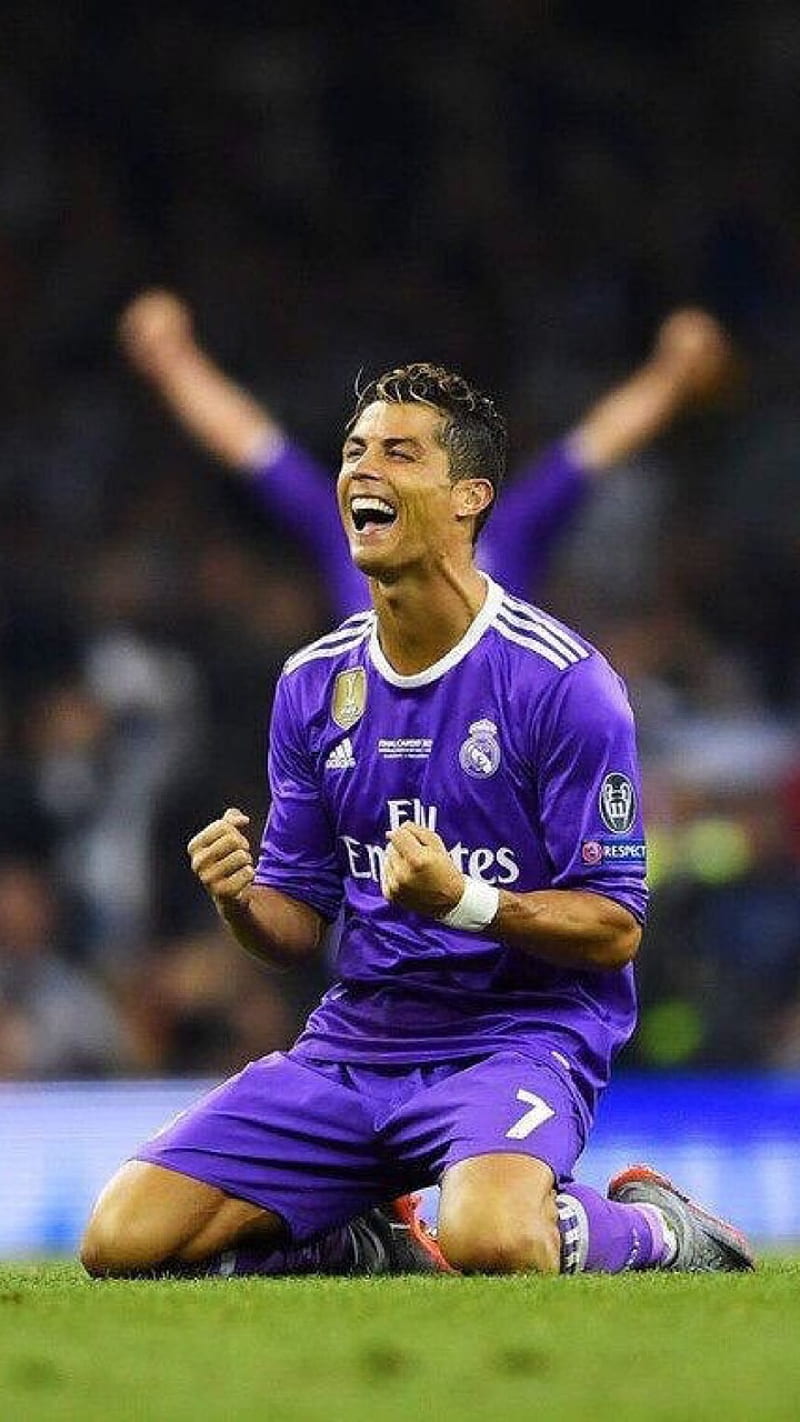 800x1422 Cristiano Ronaldo, football, real madrid, esports, HD phone wallpaper