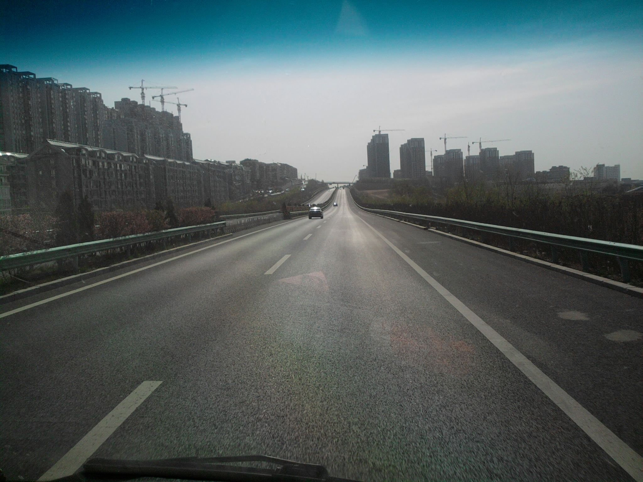 2048x1536 Free photo: Dalian roadside view, Roads, Street
