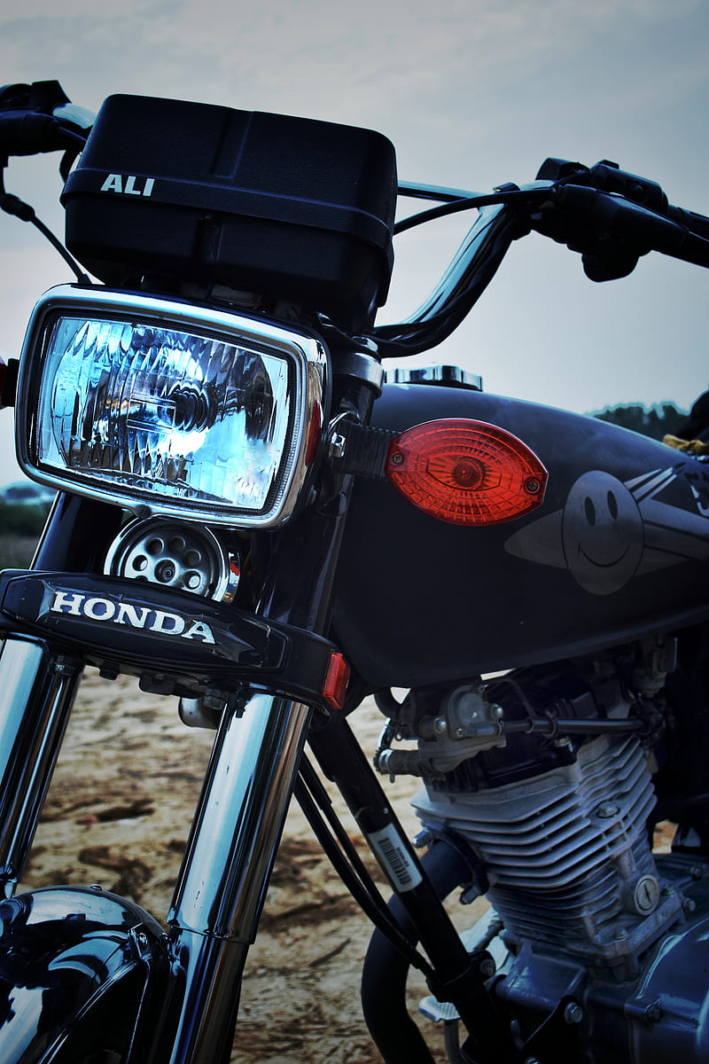 800x1200 HD honda125 wallpaper