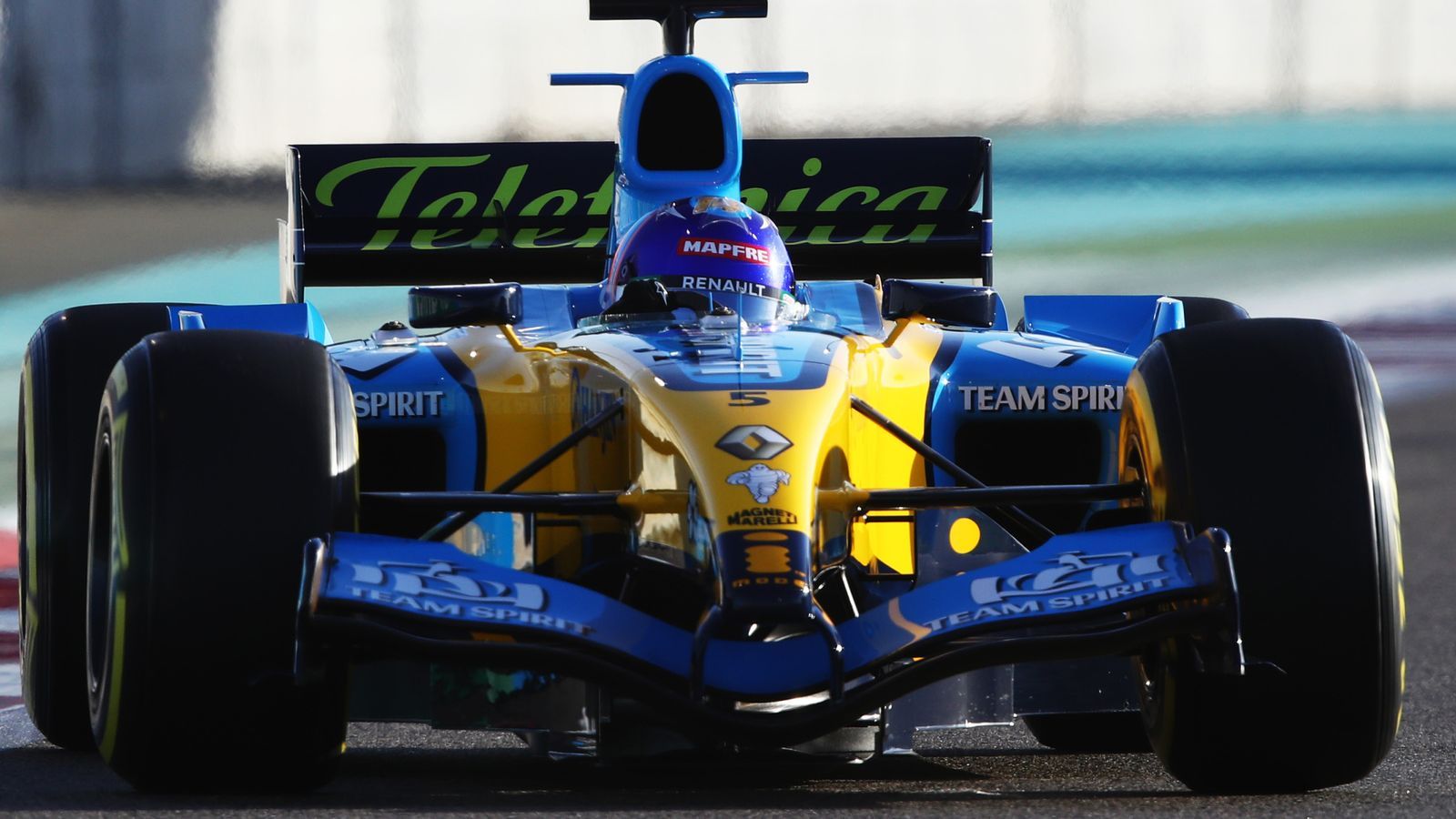 1600x900 Fernando Alonso: Watch And Listen To His Drive In 2005 Title Winning Renault V10
